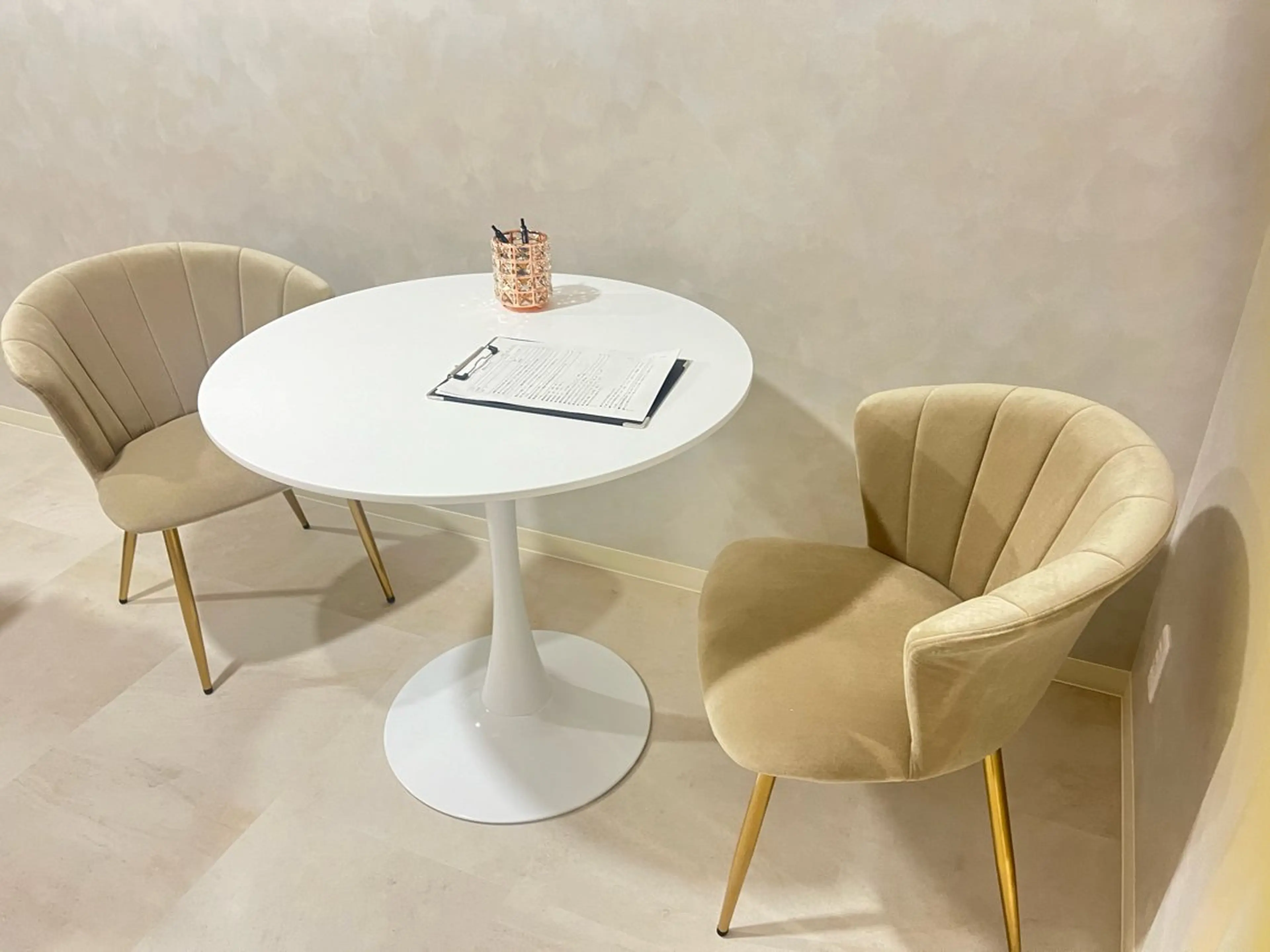 ReBORN  脱毛サロン所属・ReBORN 脱毛サロンのエステ・リラクイメージ