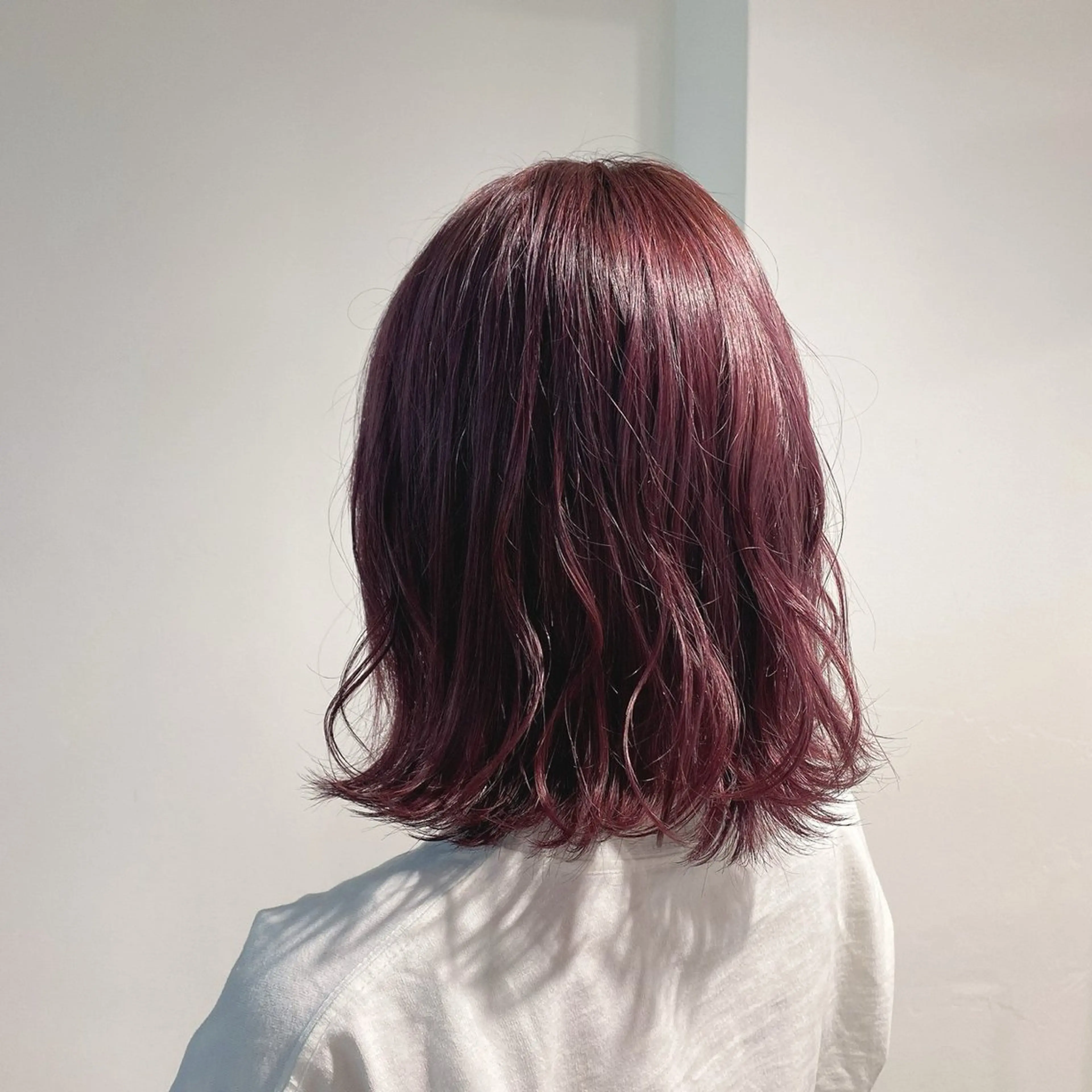 ショート カラー パーマ ヘアアレンジ メンズ 🤍透明感カラー🤍 ブリーチ🤍AINEのヘアスタイル