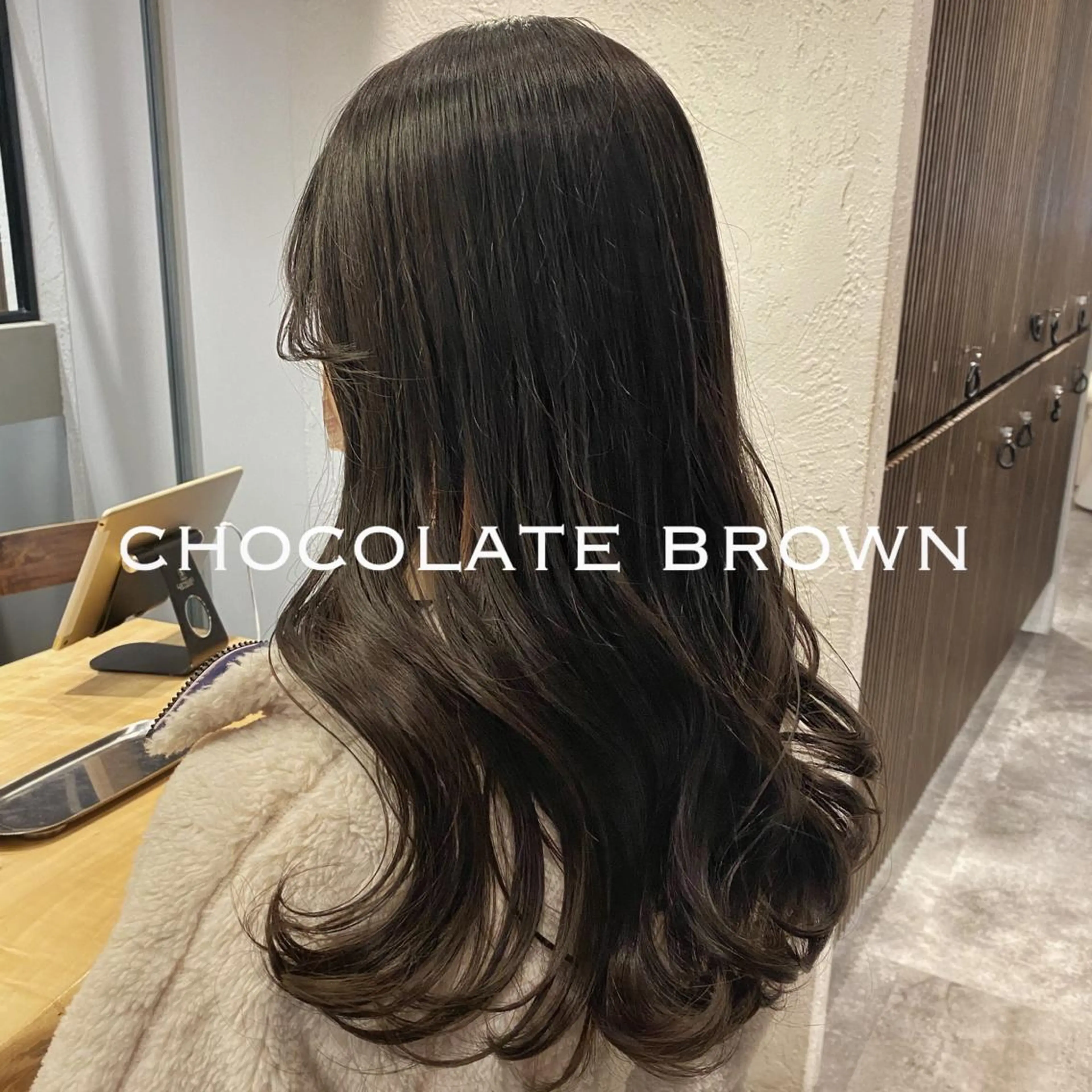 ミディアム カラー ブラウンカラー ショコラブラウン ヘアカラー トリートメント MORNING.所属・ニュアンスカラー YUKAのヘアスタイル