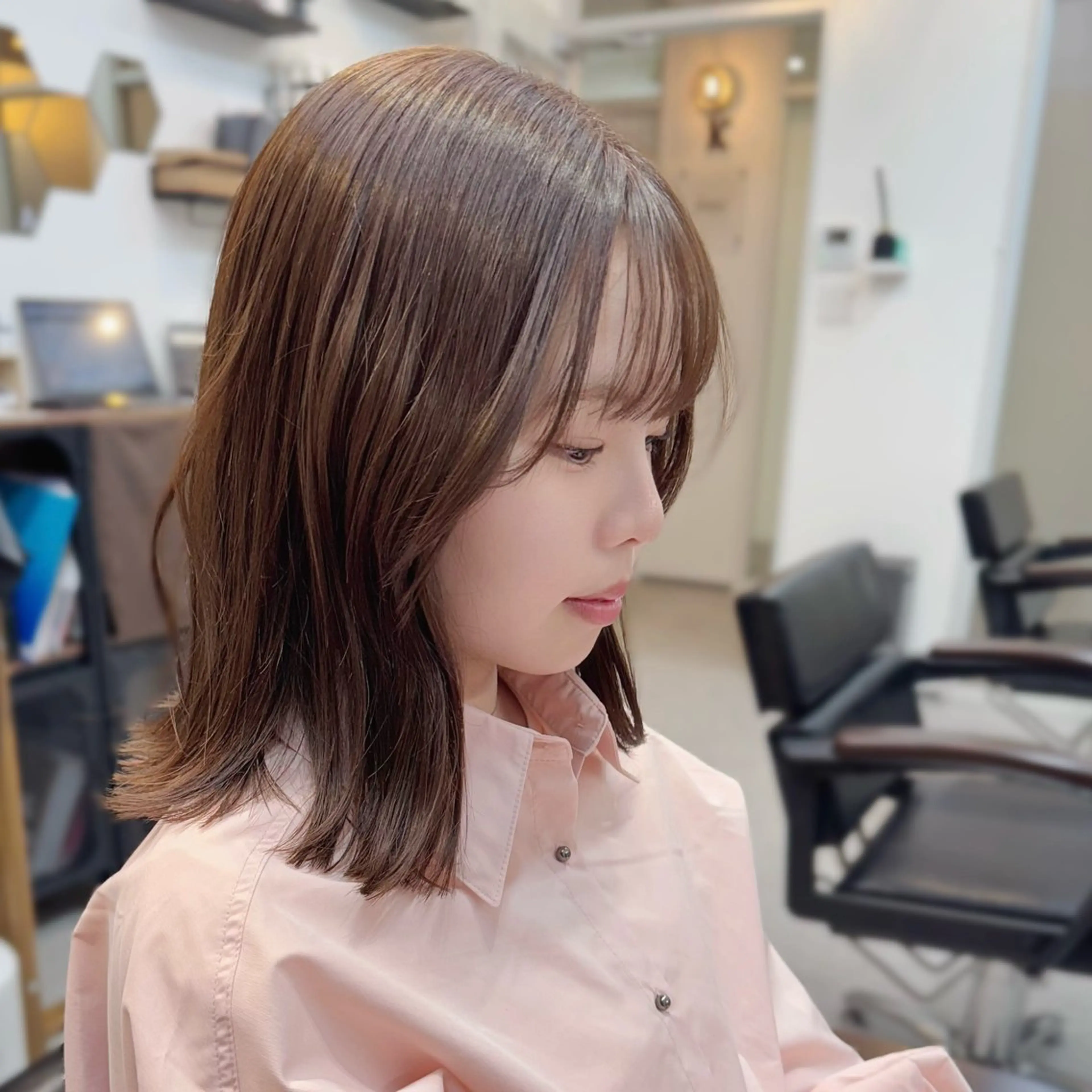 ミディアム カラー くびれヘア たぴ。ぱつっとボブ /暖色艶カラー🍒のヘアスタイル