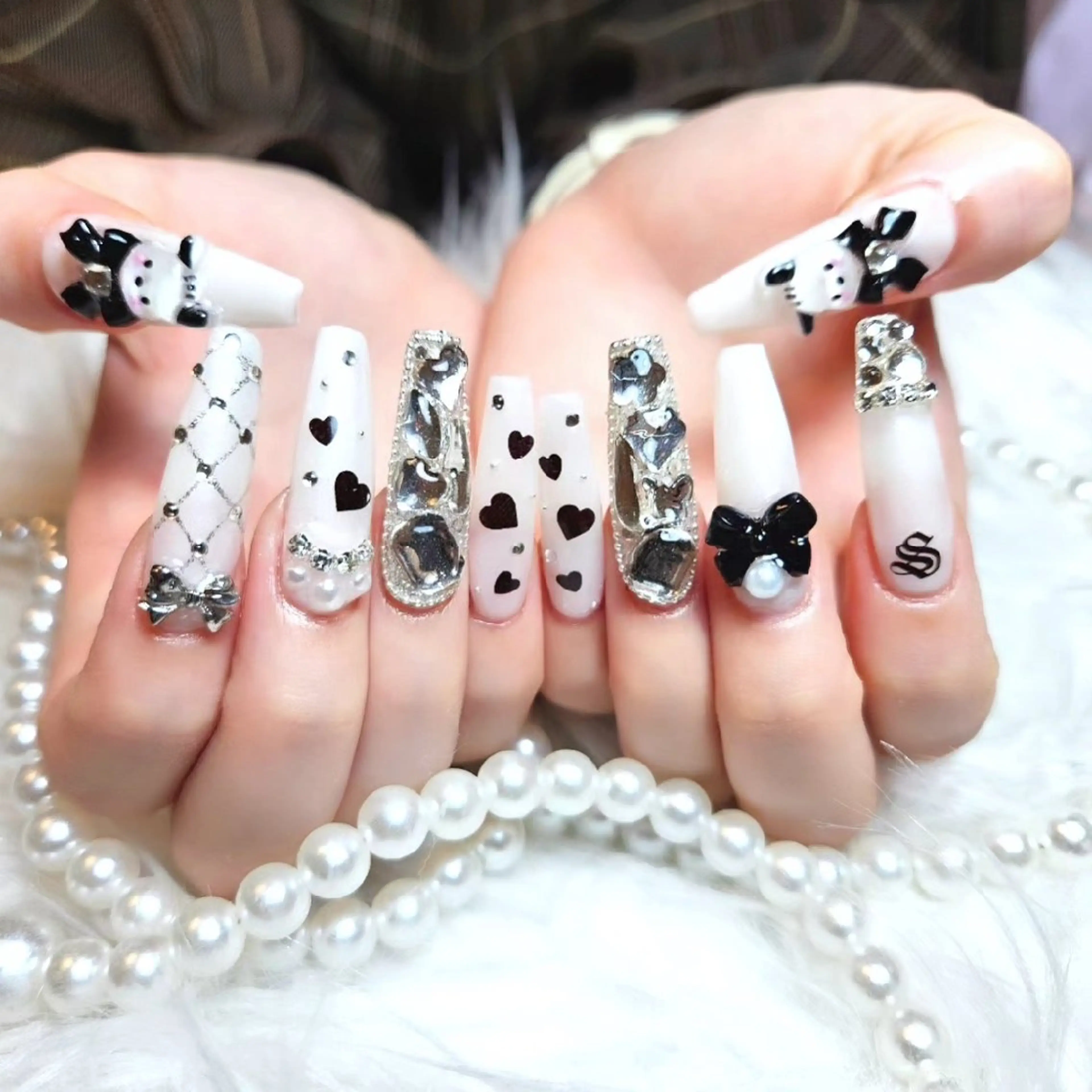 ネイル 🌈Yun nail hyejin💋のネイルデザイン