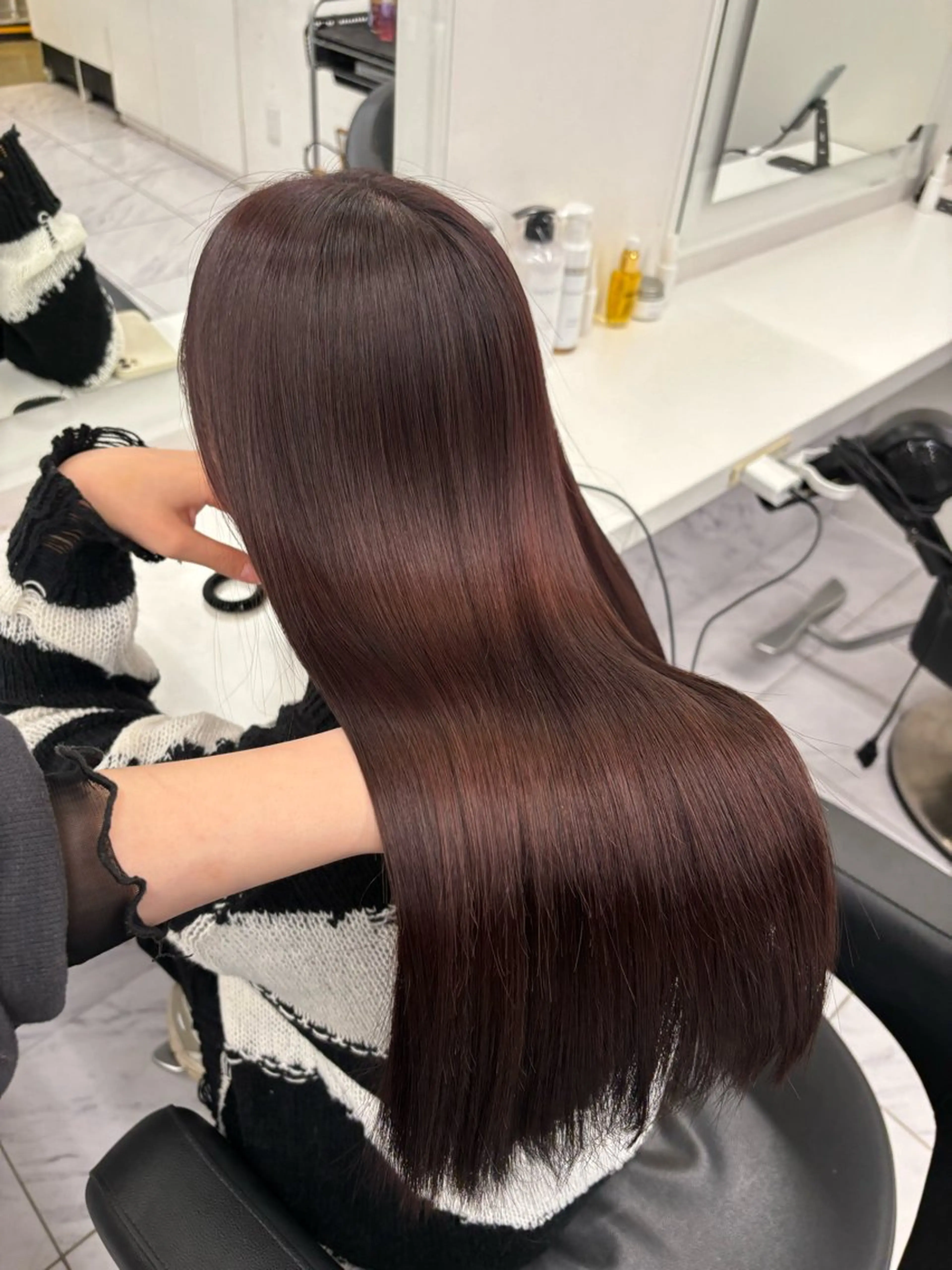 セミロング カラー 表参道ハッシュカット レイヤー/リノンのヘアスタイル