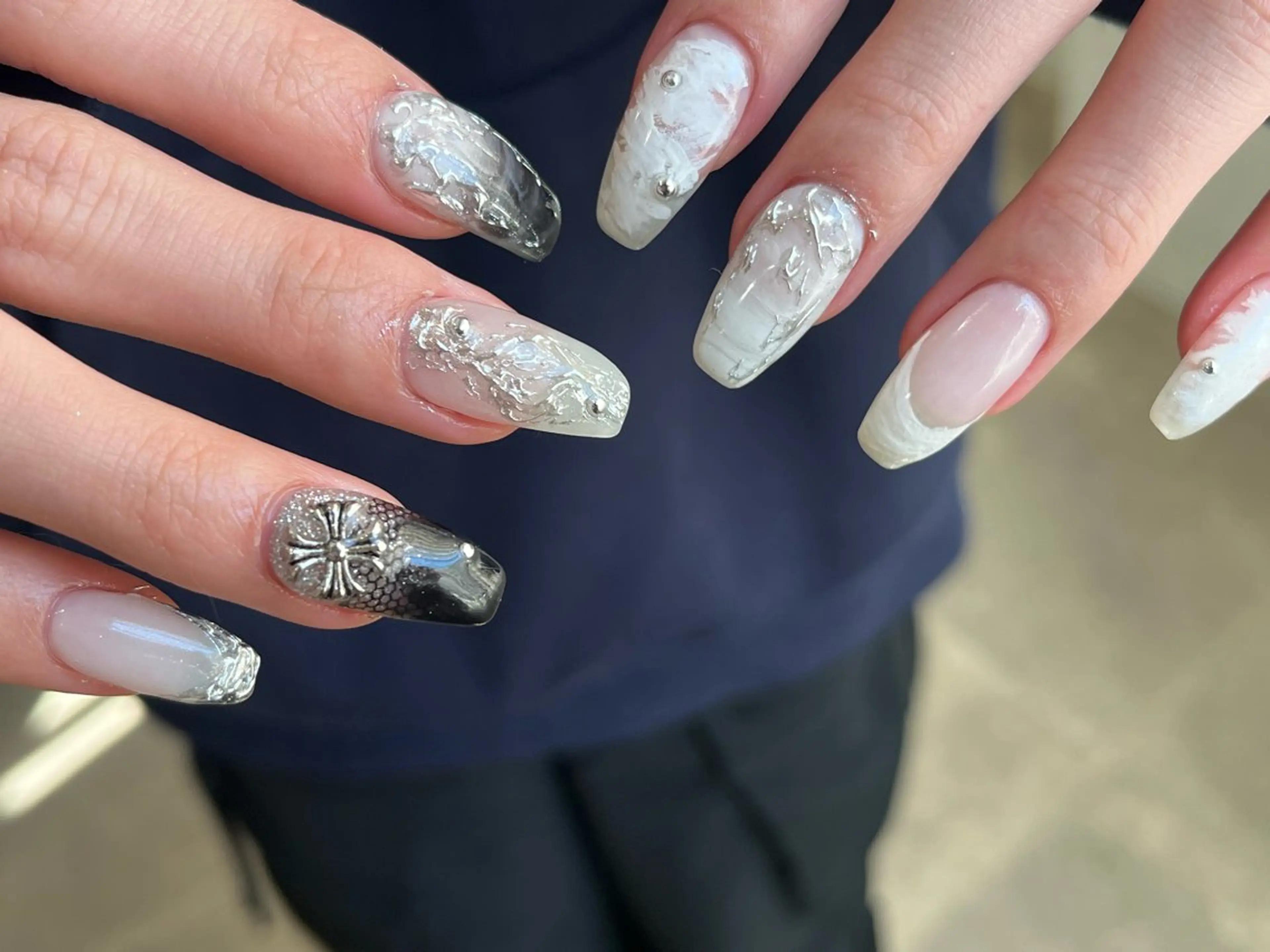 ネイル ハンドネイル repos 金山ネイルサロンのネイルデザイン