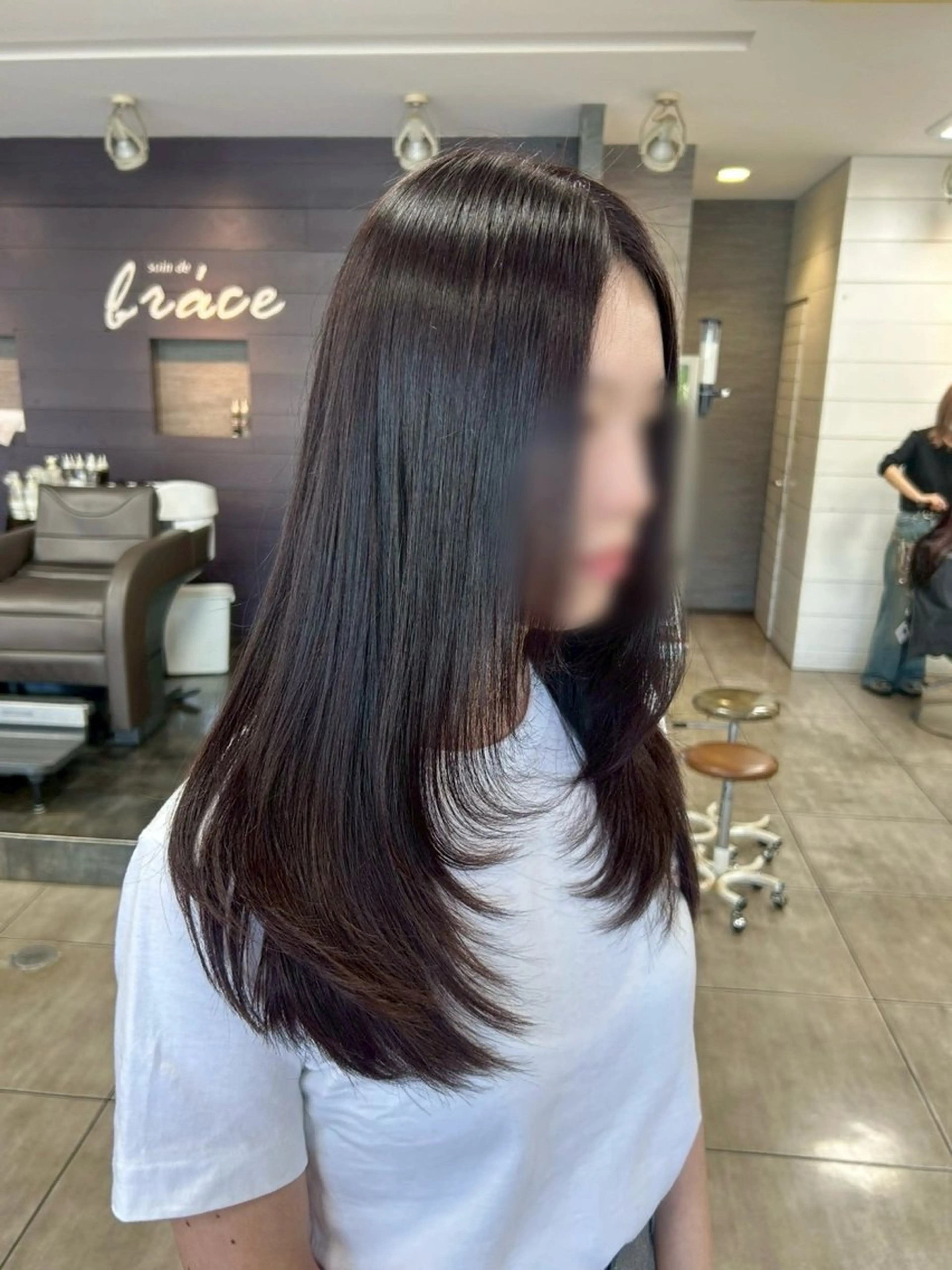 カラー ハイトーンカラー✨ 慶田玲和のヘアスタイル