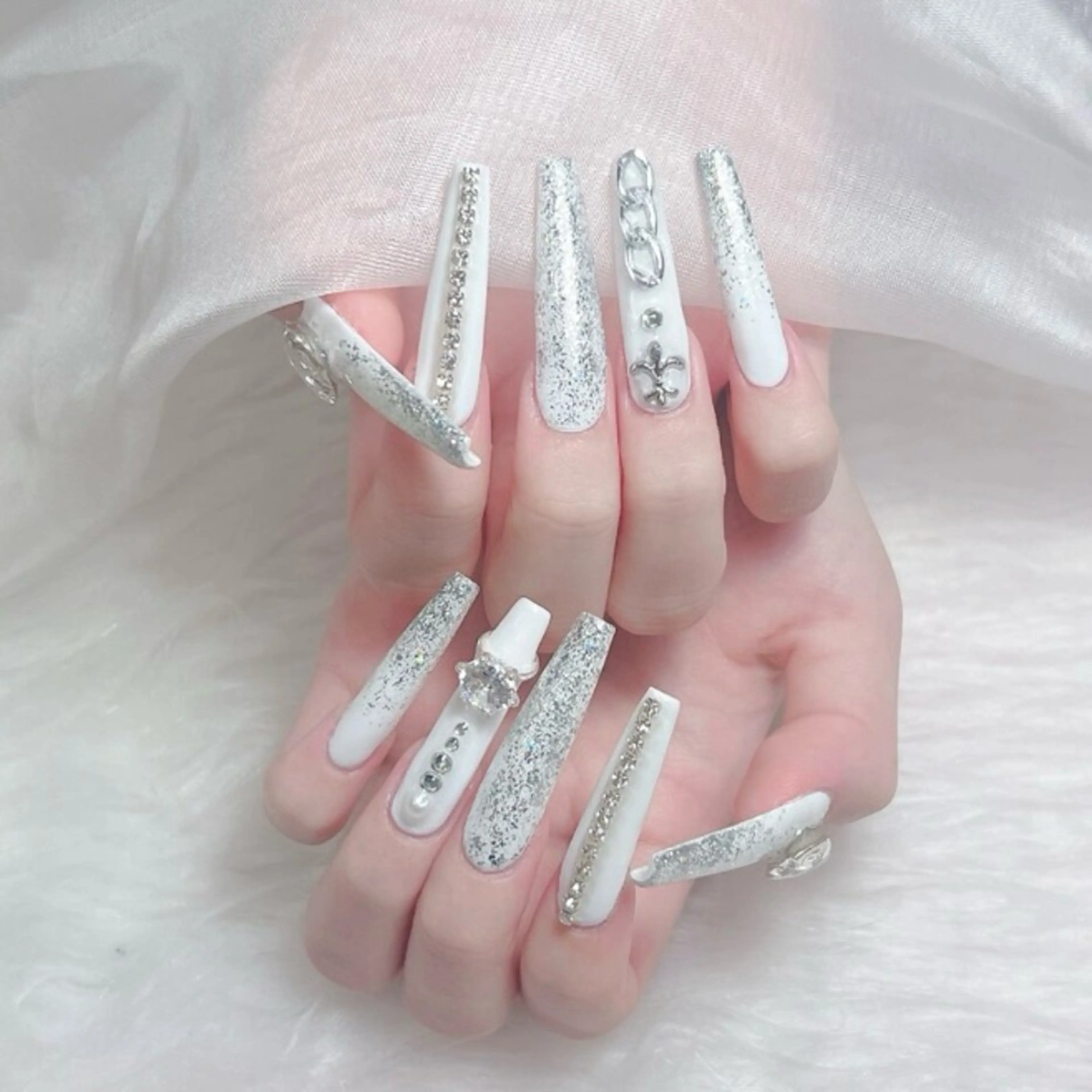 ネイル ハンドネイル minami ネイルのネイルデザイン