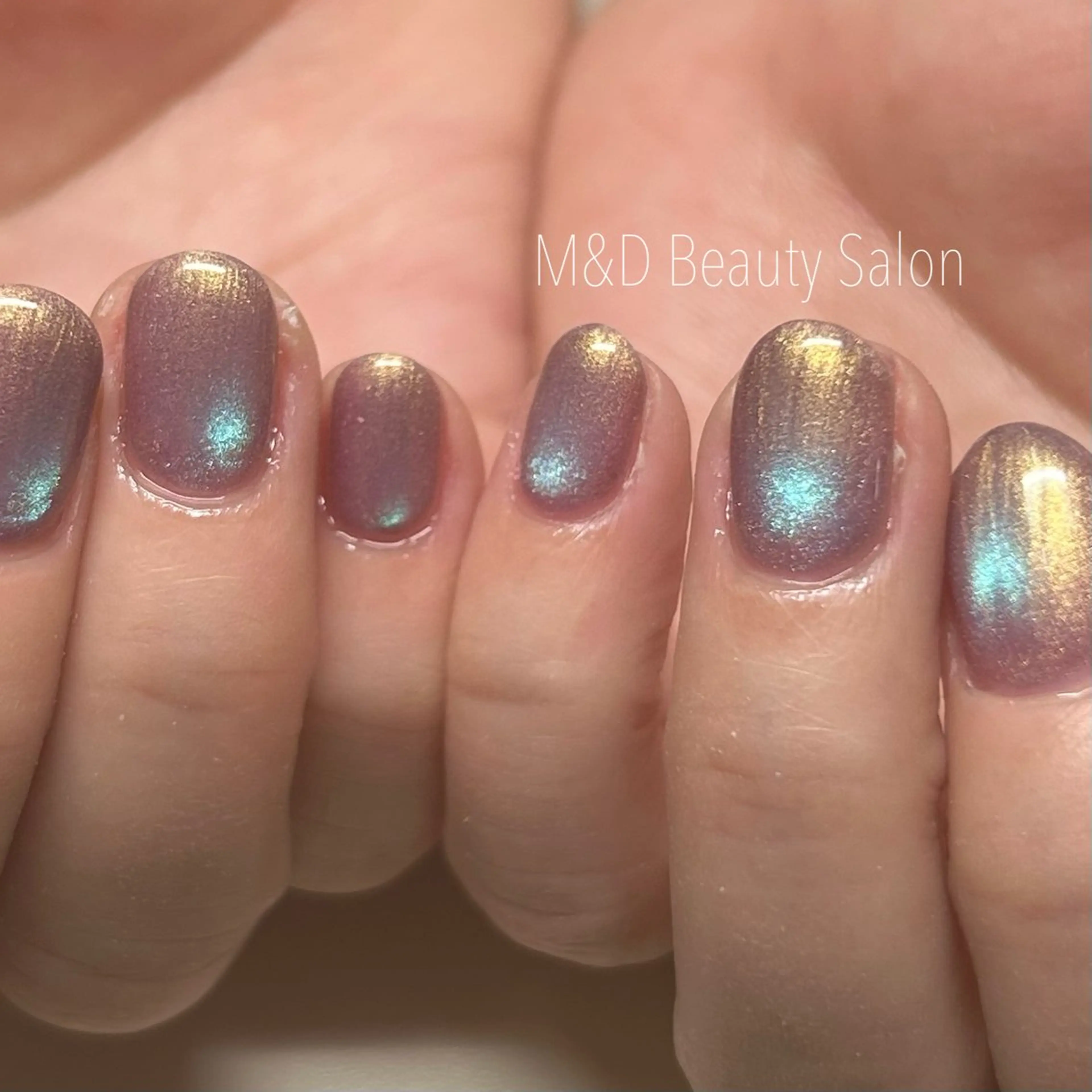 ネイル M&D Beauty Salon 銀座店所属・M&D銀座 AYAのネイルデザイン