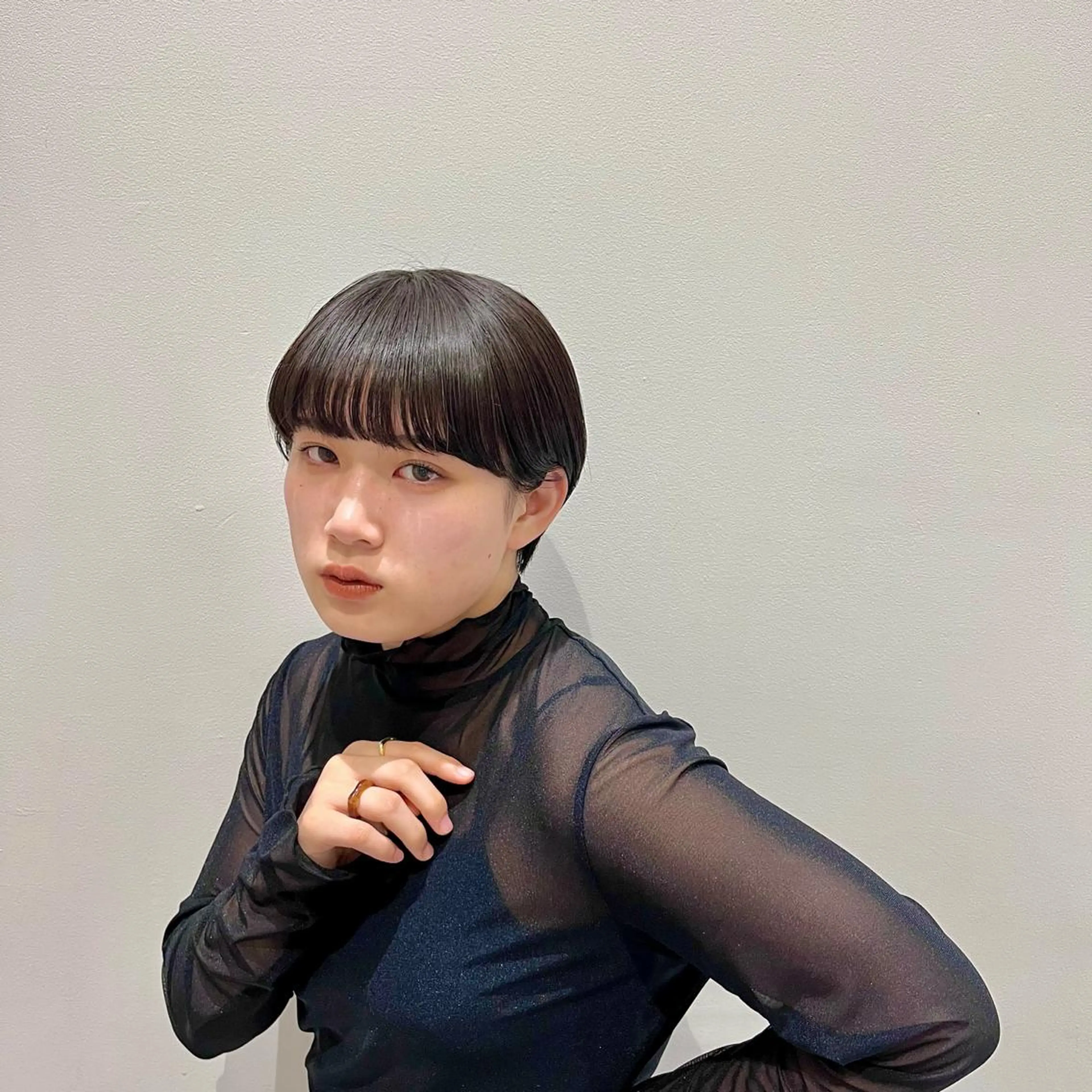 ショート ヘアカラー トリートメント 山本 佳奈のヘアスタイル