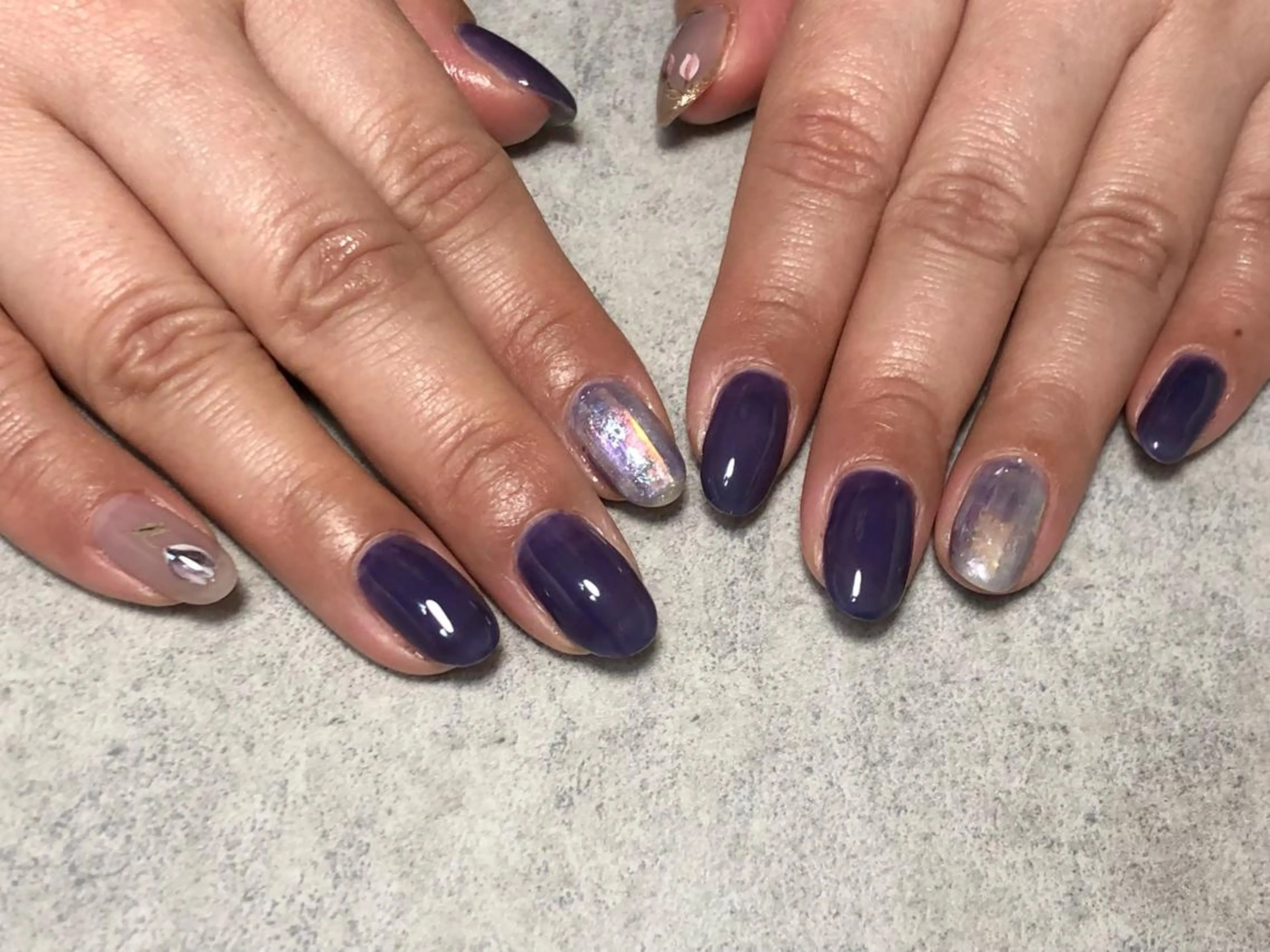 ネイル シンプルネイル EMIKOのネイルデザイン