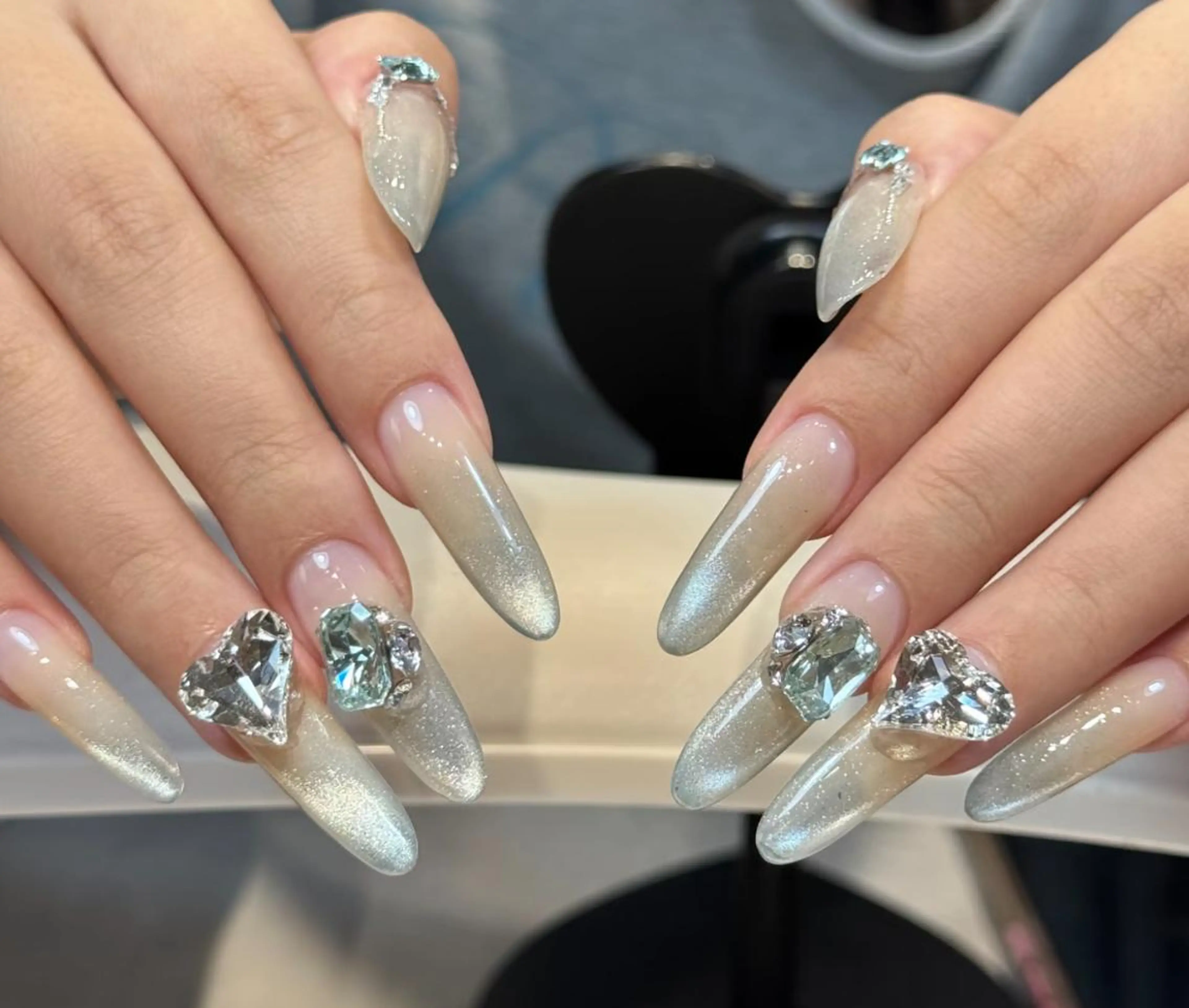 ネイル ハンドネイル 🎀 UU_nailのネイルデザイン