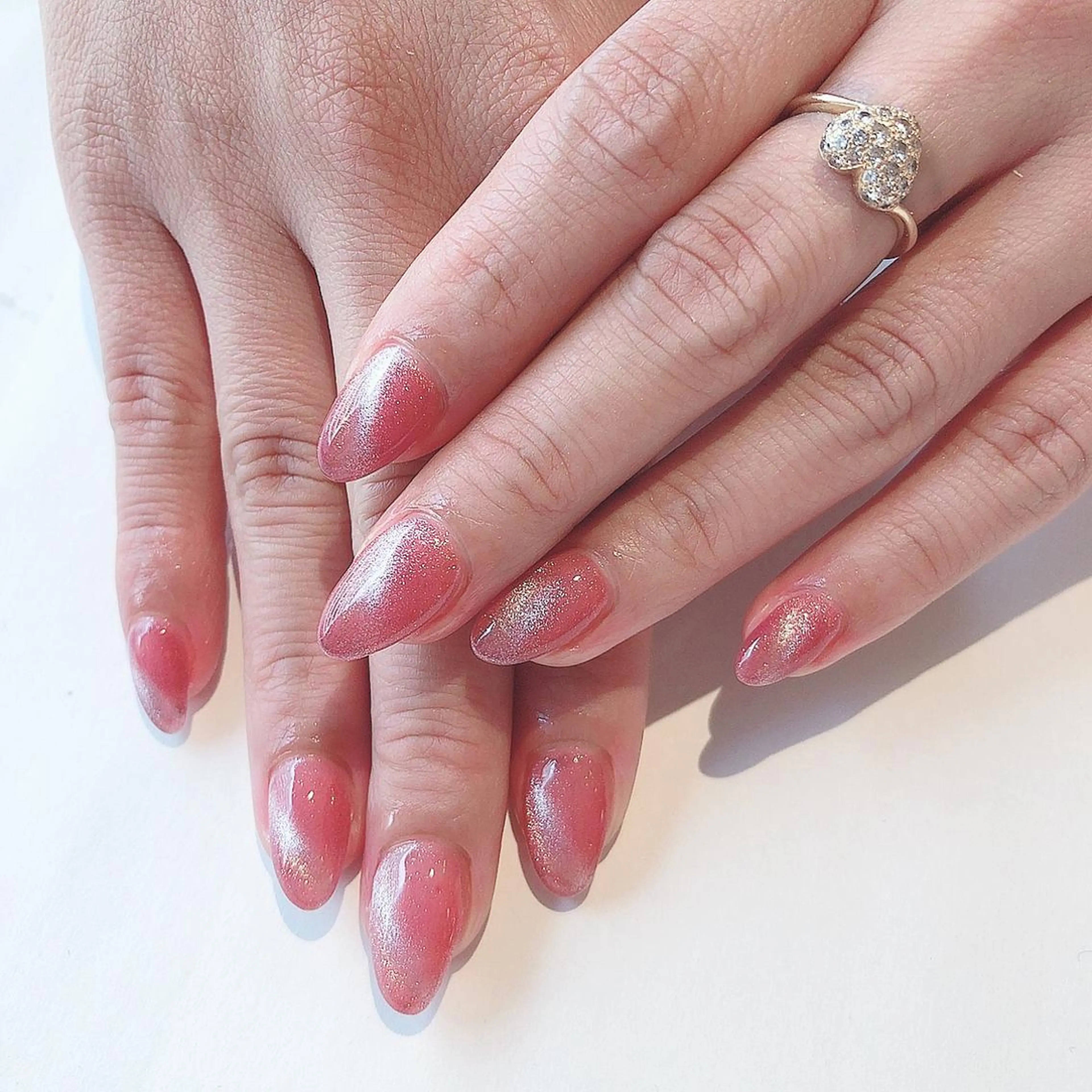 ネイル マグネットネイル 桜 成美のエステ・リラクイメージ