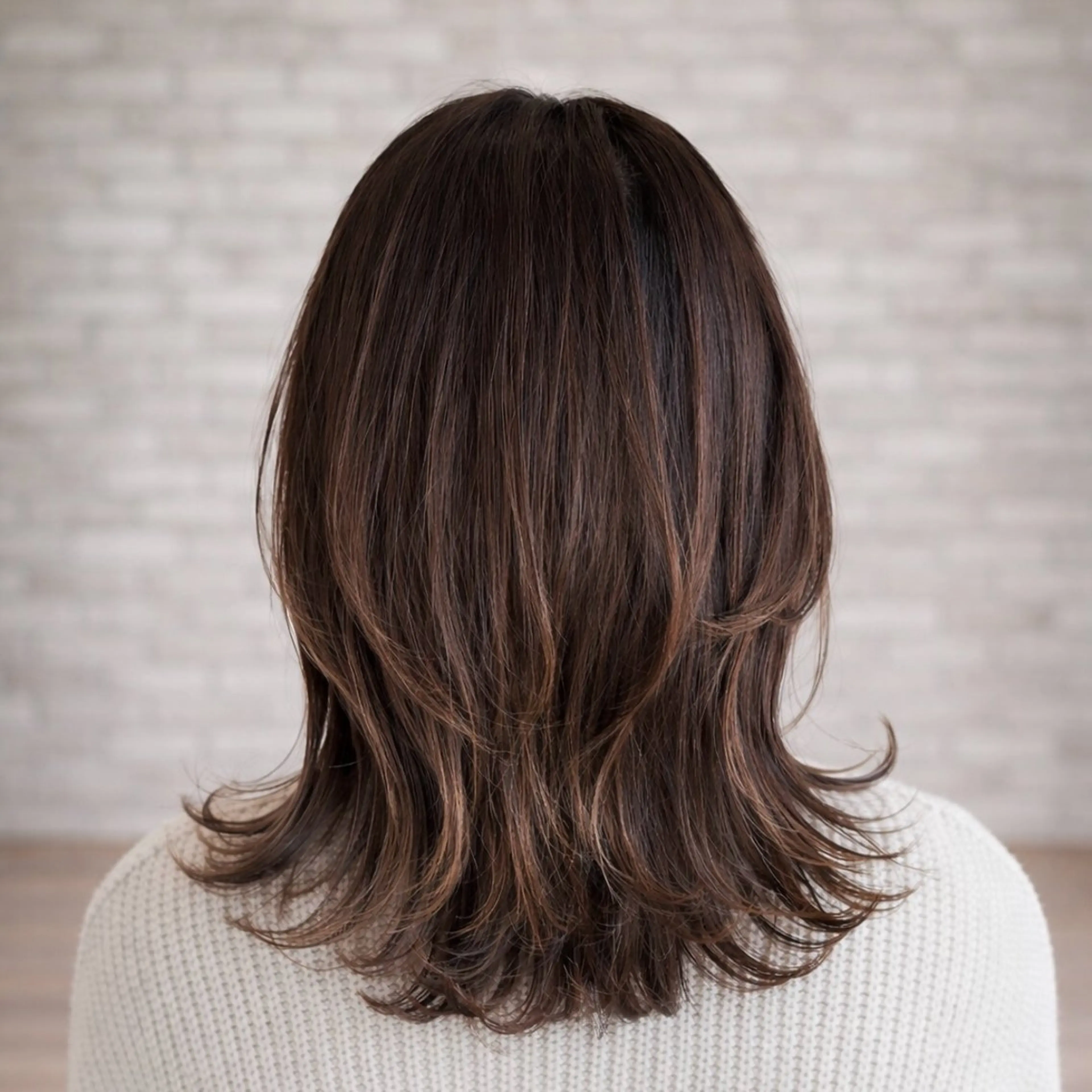 ミディアム カット ヘアカラー レイヤー/ショート/ Yutaのヘアスタイル