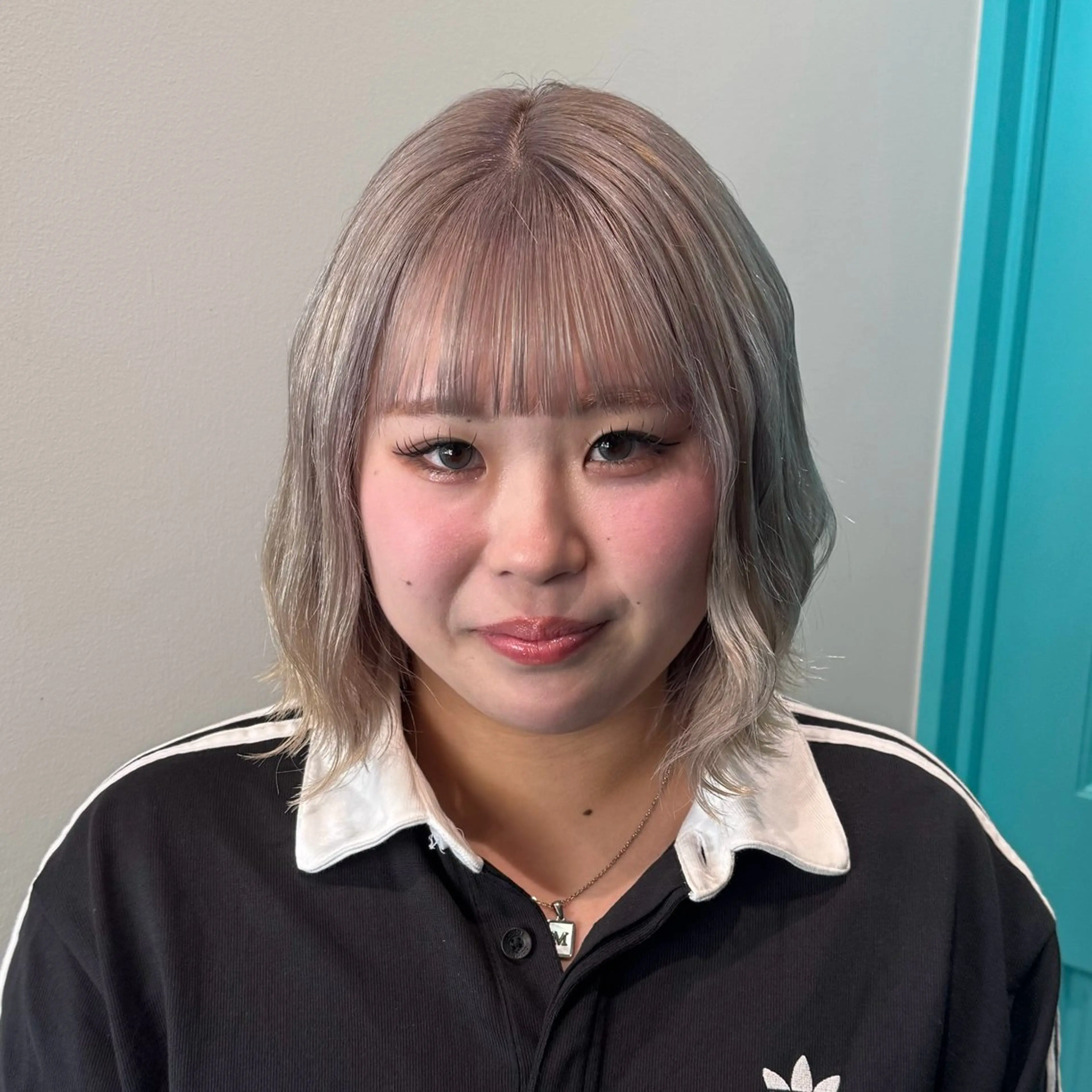 カラー ヘアカラー 韓国ヘア AINA🐱のヘアスタイル