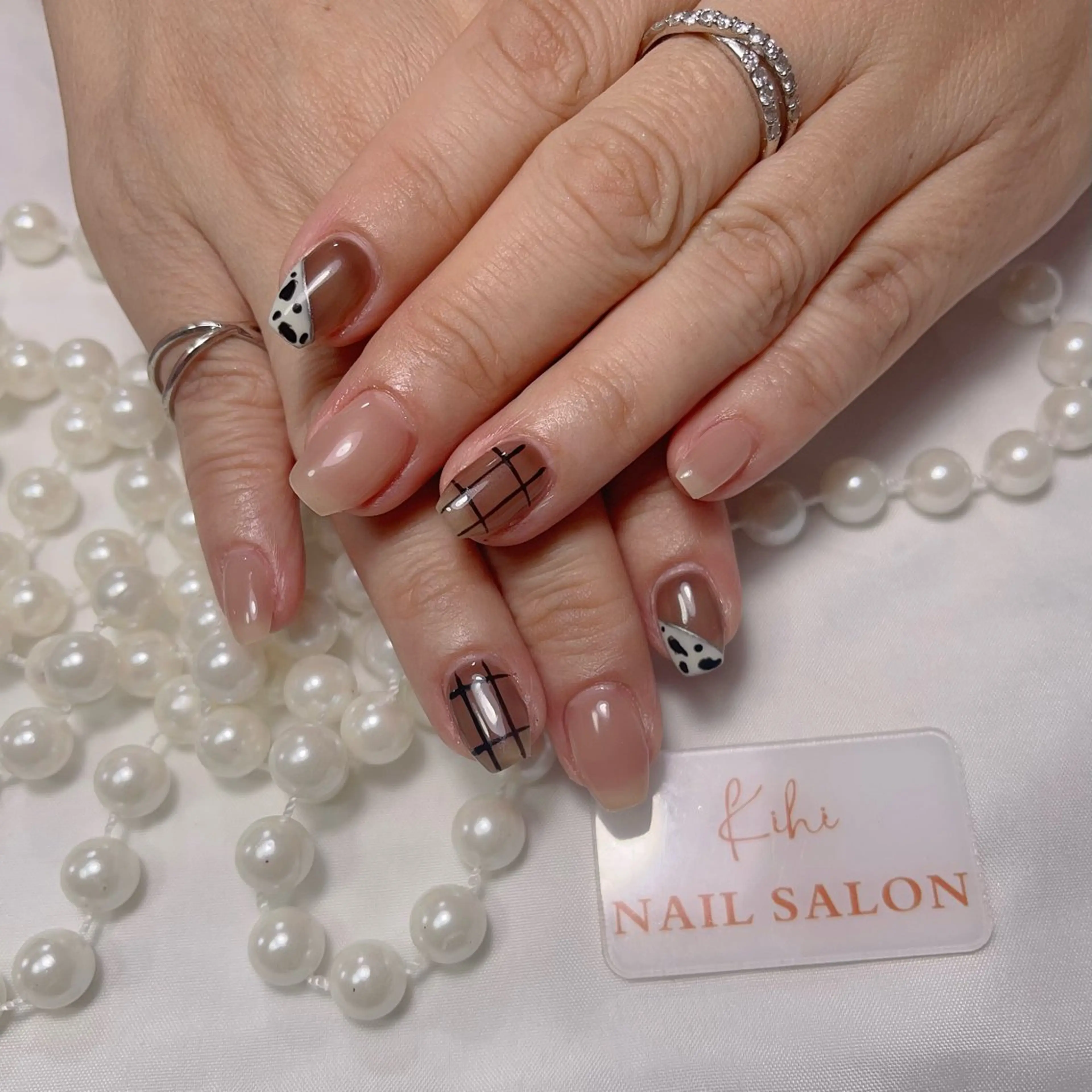 ネイル アートネイル フレンチネイル ジェルネイル グラデーション 韓国ネイル ハンドネイル ハンドケア さくら💮💮 【オフ無料】のネイルデザイン