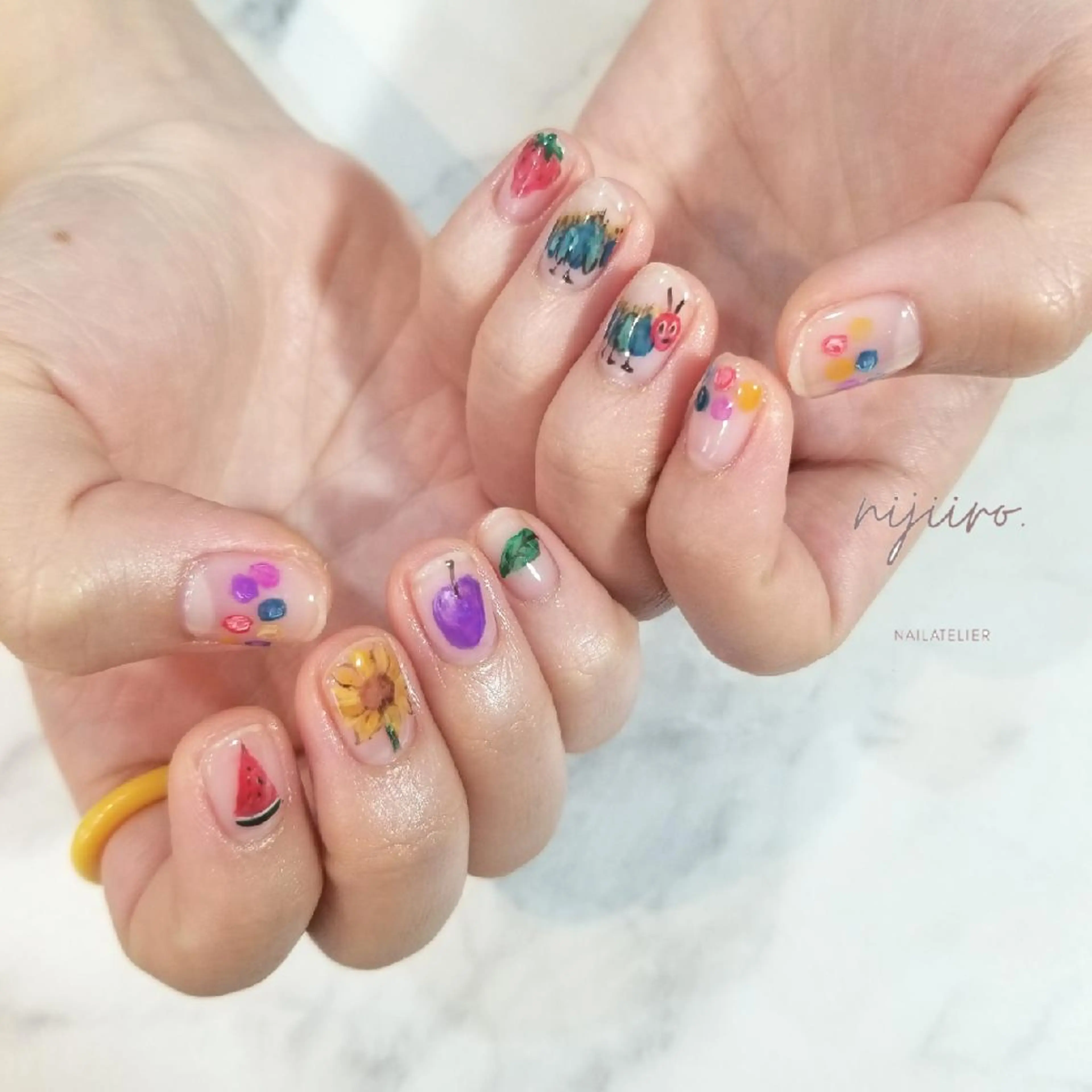 ネイル ハンドネイル nailatelier nijiiro.所属・nijiiro🌈 サトウのネイルデザイン