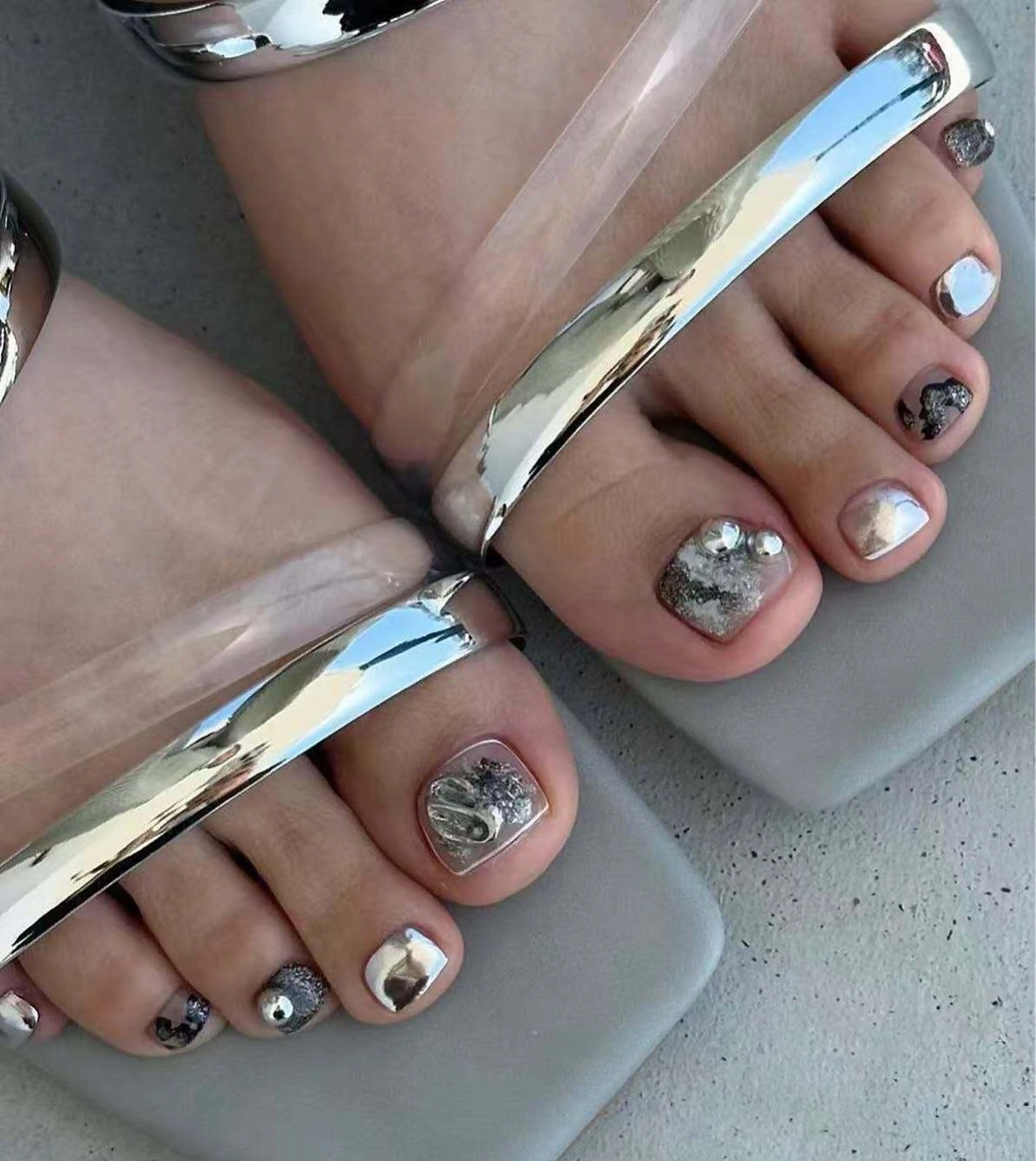 ネイル オーロラネイル フラワーネイル フットネイル フレンチネイル ジェルネイル フットネイル BabyYouMi ねねのネイルデザイン