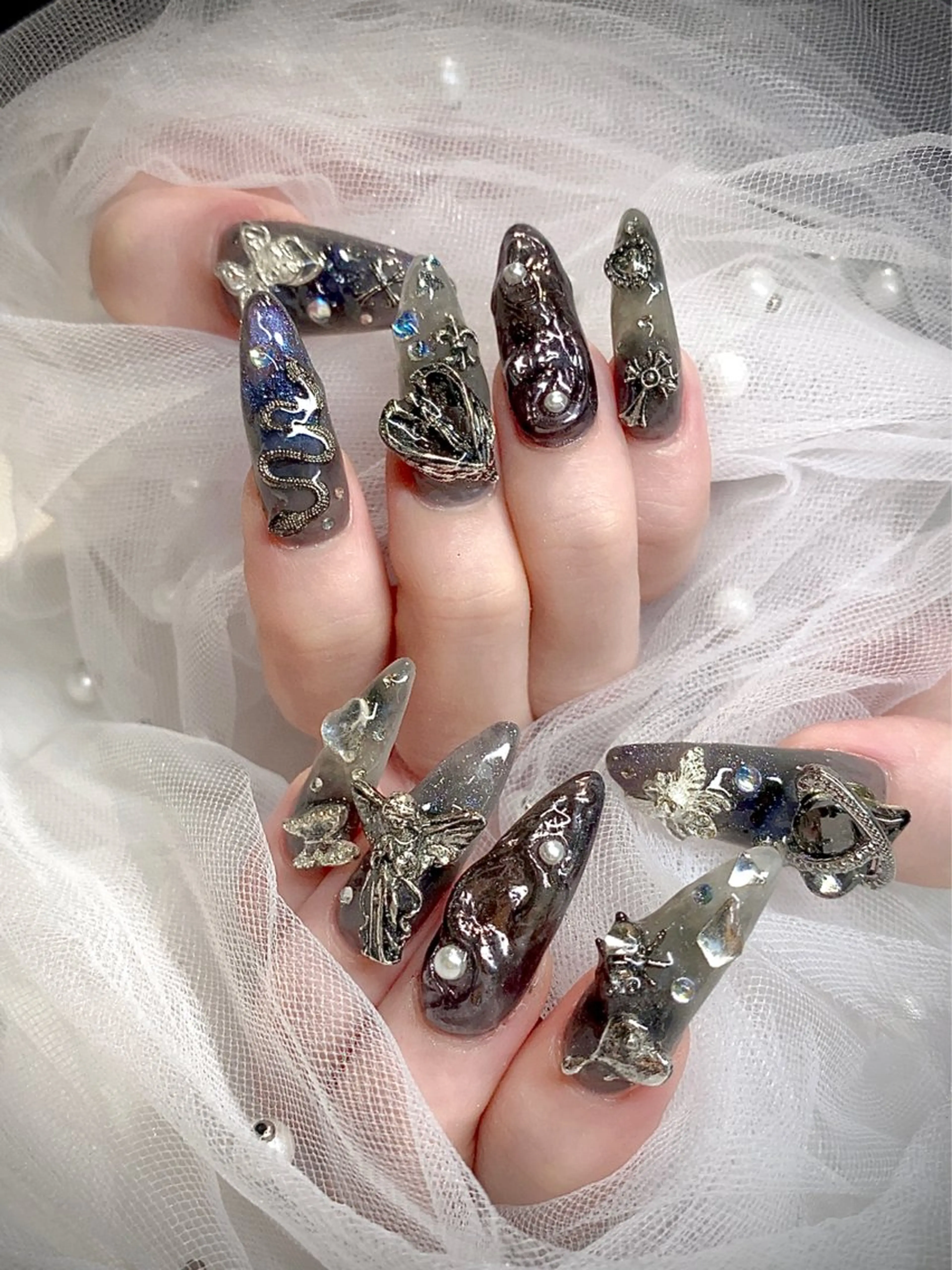 ネイル I-nailロング /ワンホン/キラキラのネイルデザイン