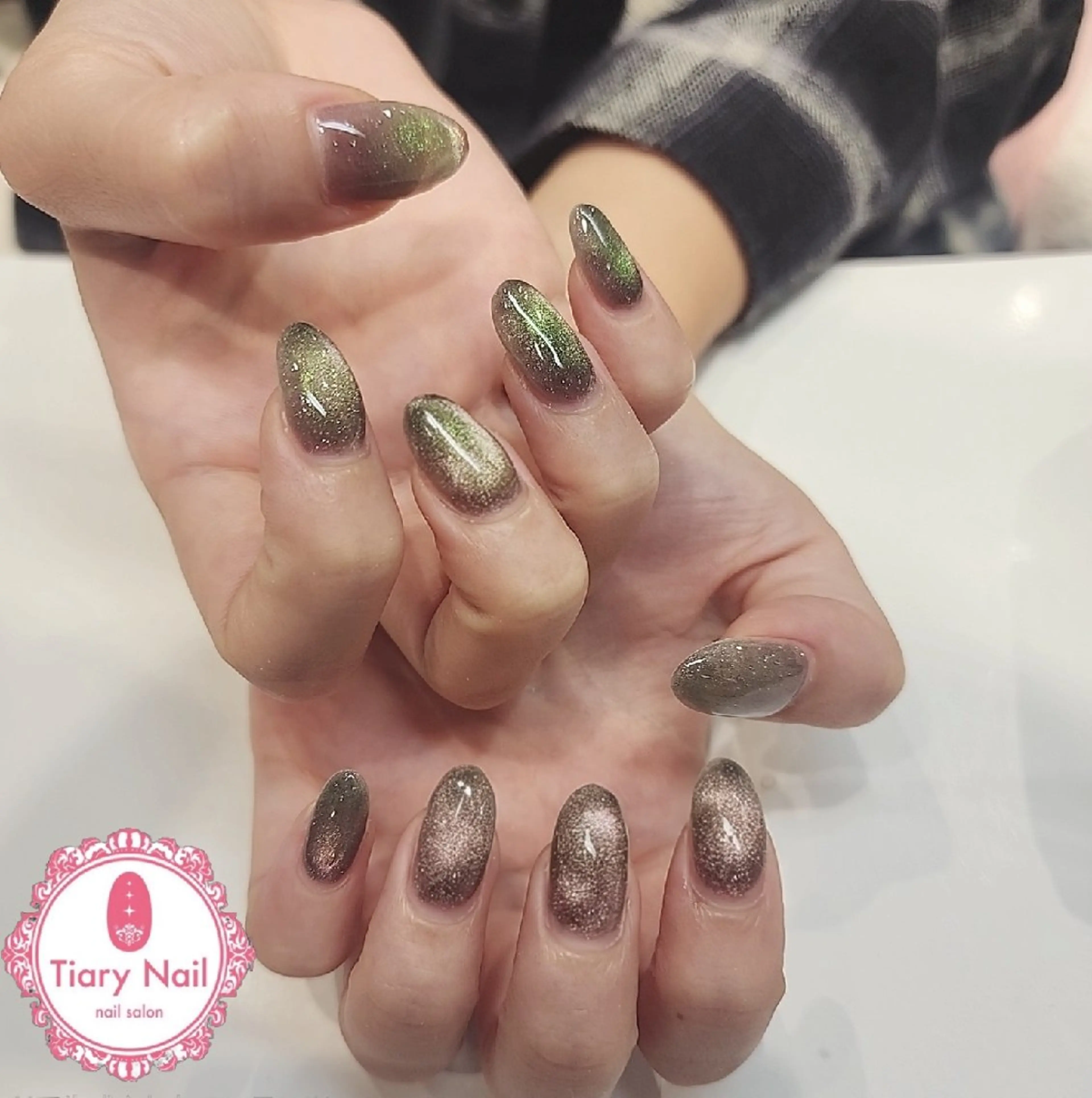 ネイル 💙🤍Tiary M🤍💙のネイルデザイン