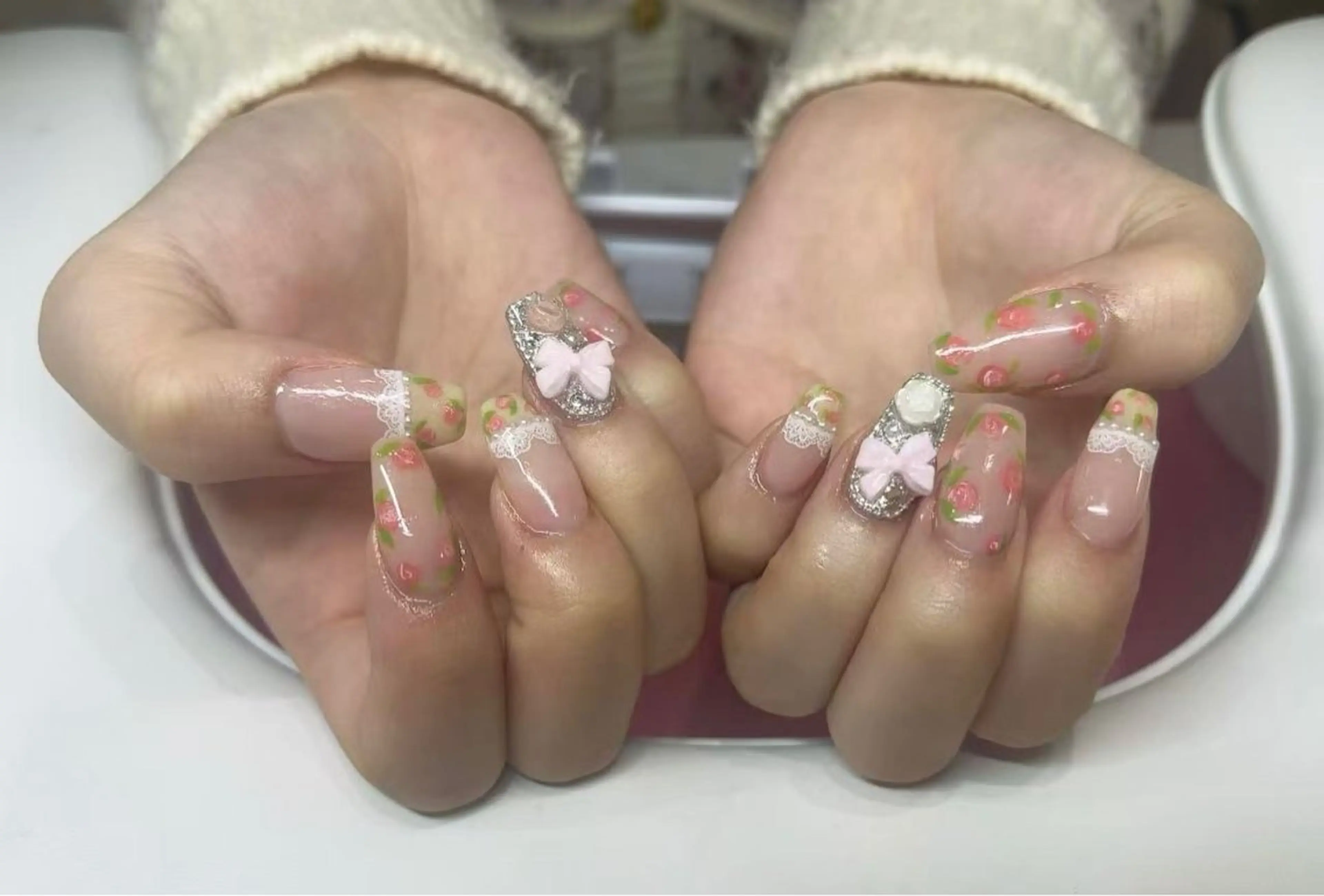 ネイル ハンドネイル ＆ME ネイルサロンのネイルデザイン