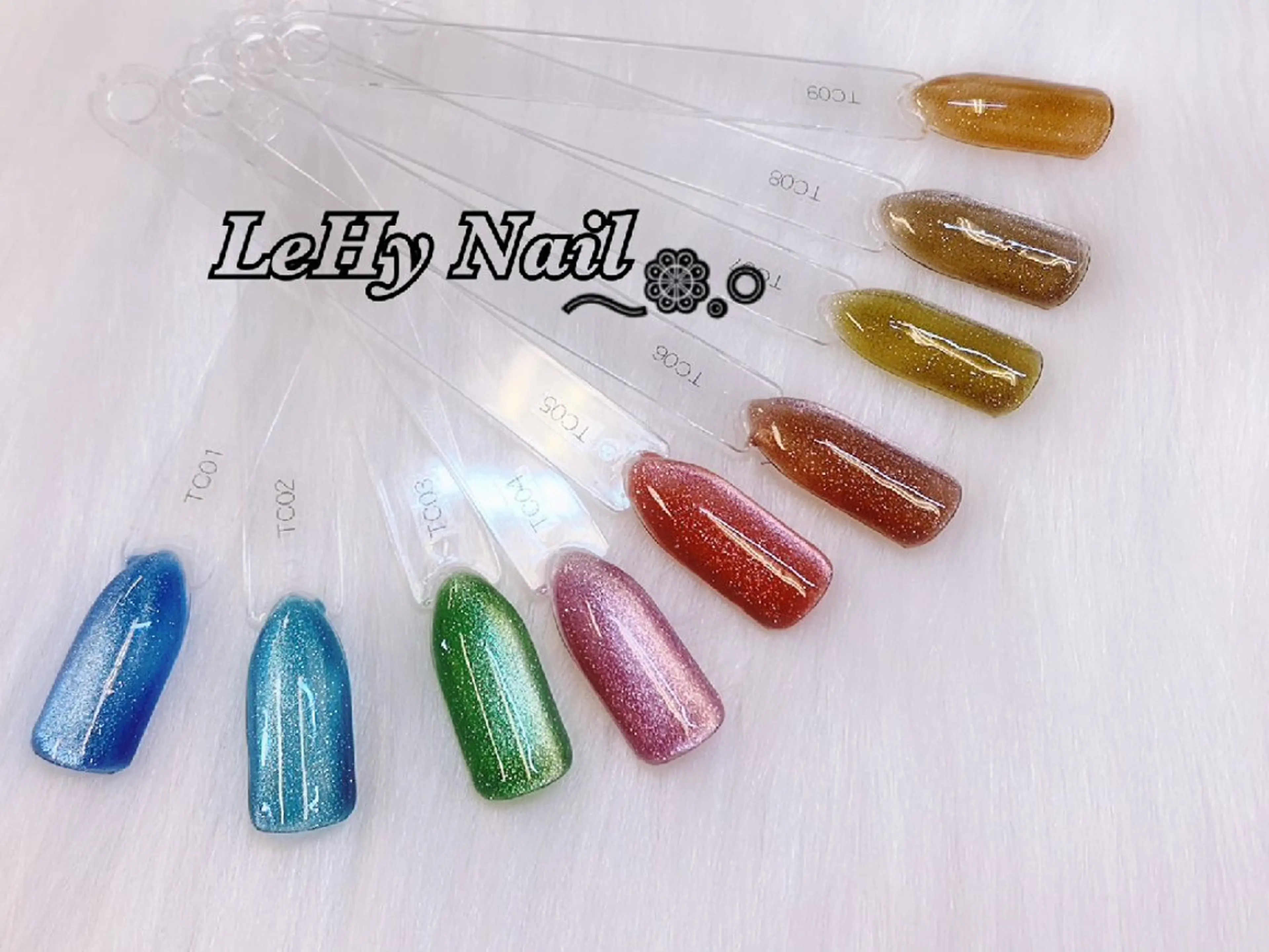 ネイル マグネットネイル ハンドネイル LeHy nailのネイルデザイン