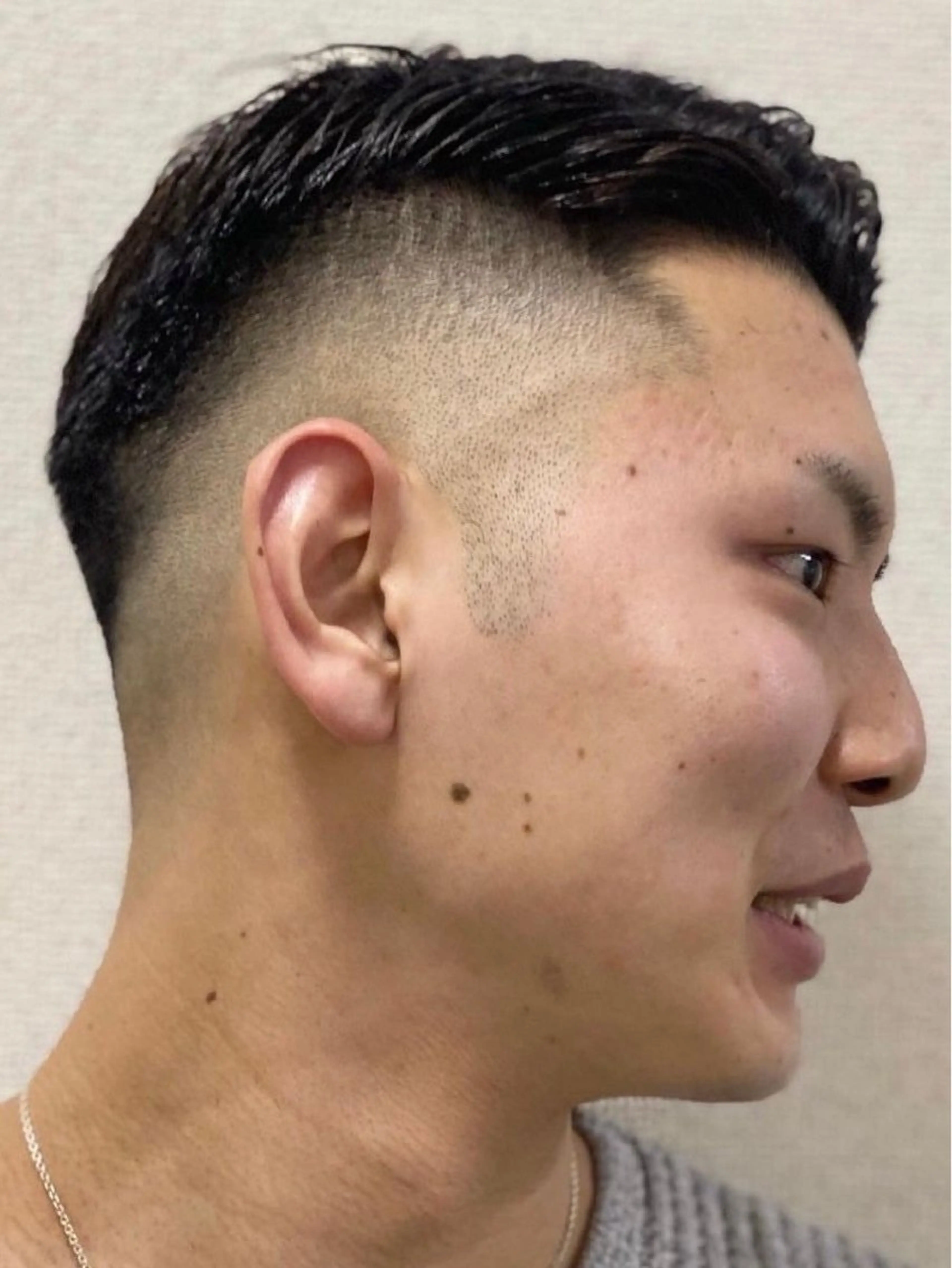 ショート まえひら じおんのヘアスタイル