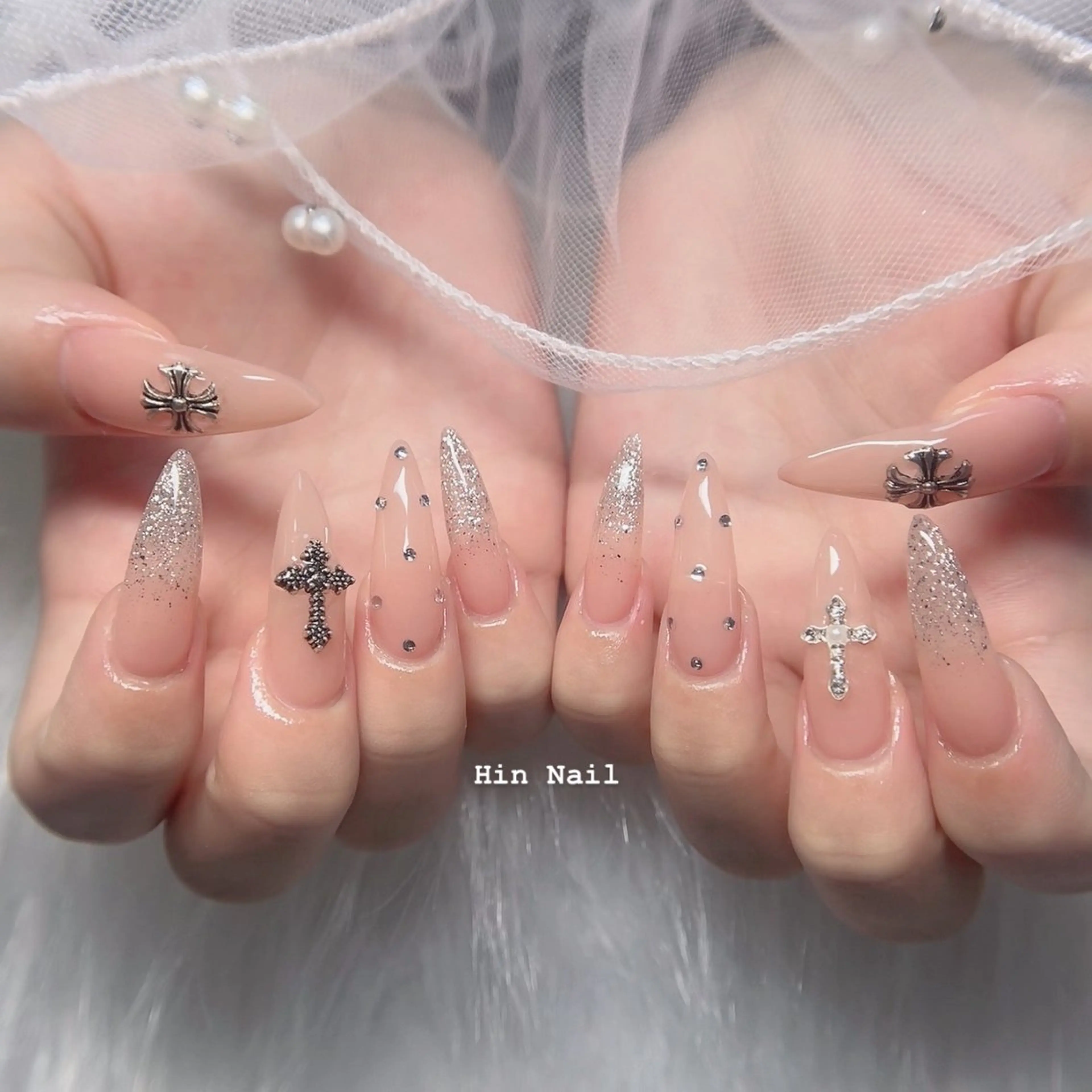 ネイル ハンドネイル HIN NAILのネイルデザイン