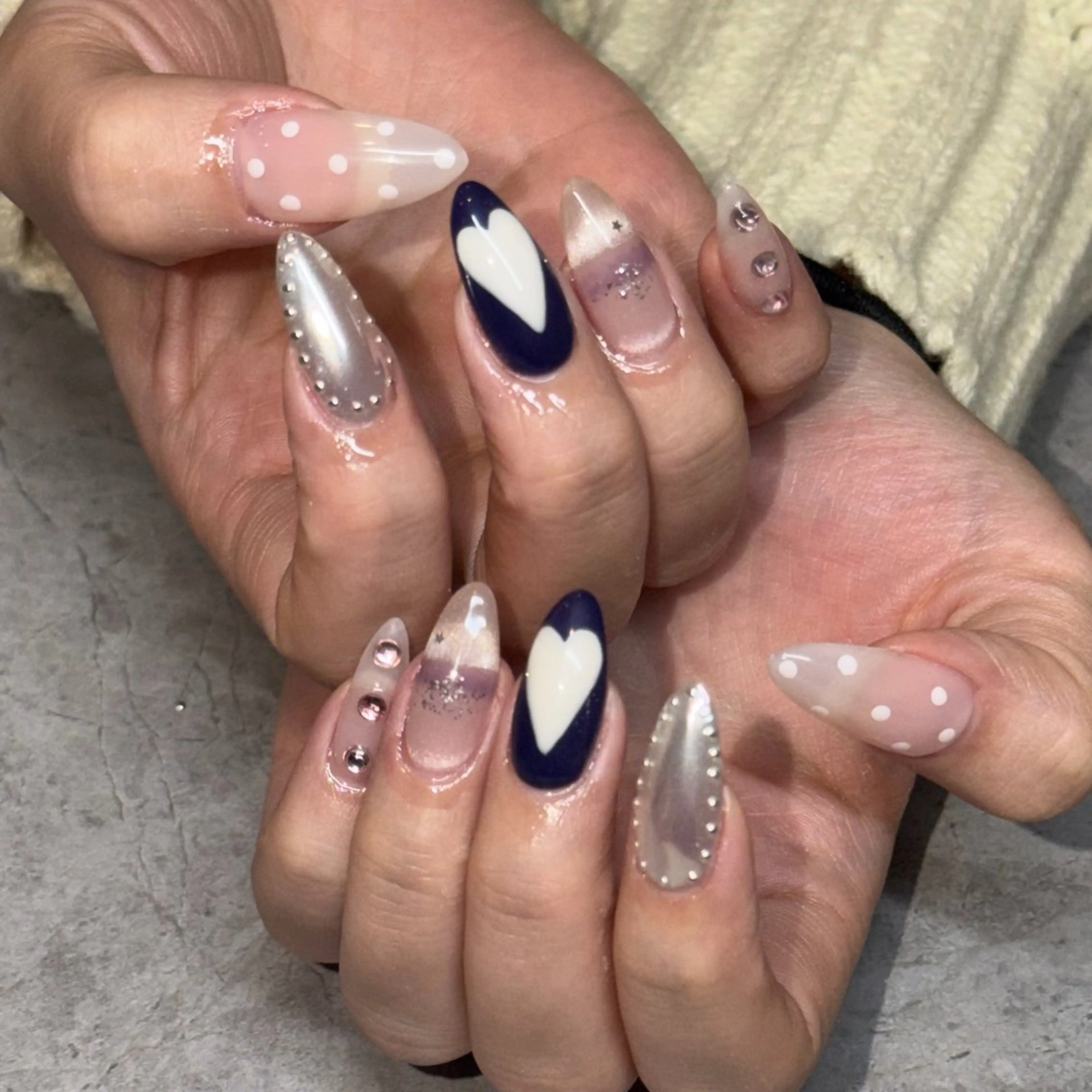 ネイル ハンドネイル IROHA NAIL Kurumi🪽🫧のネイルデザイン