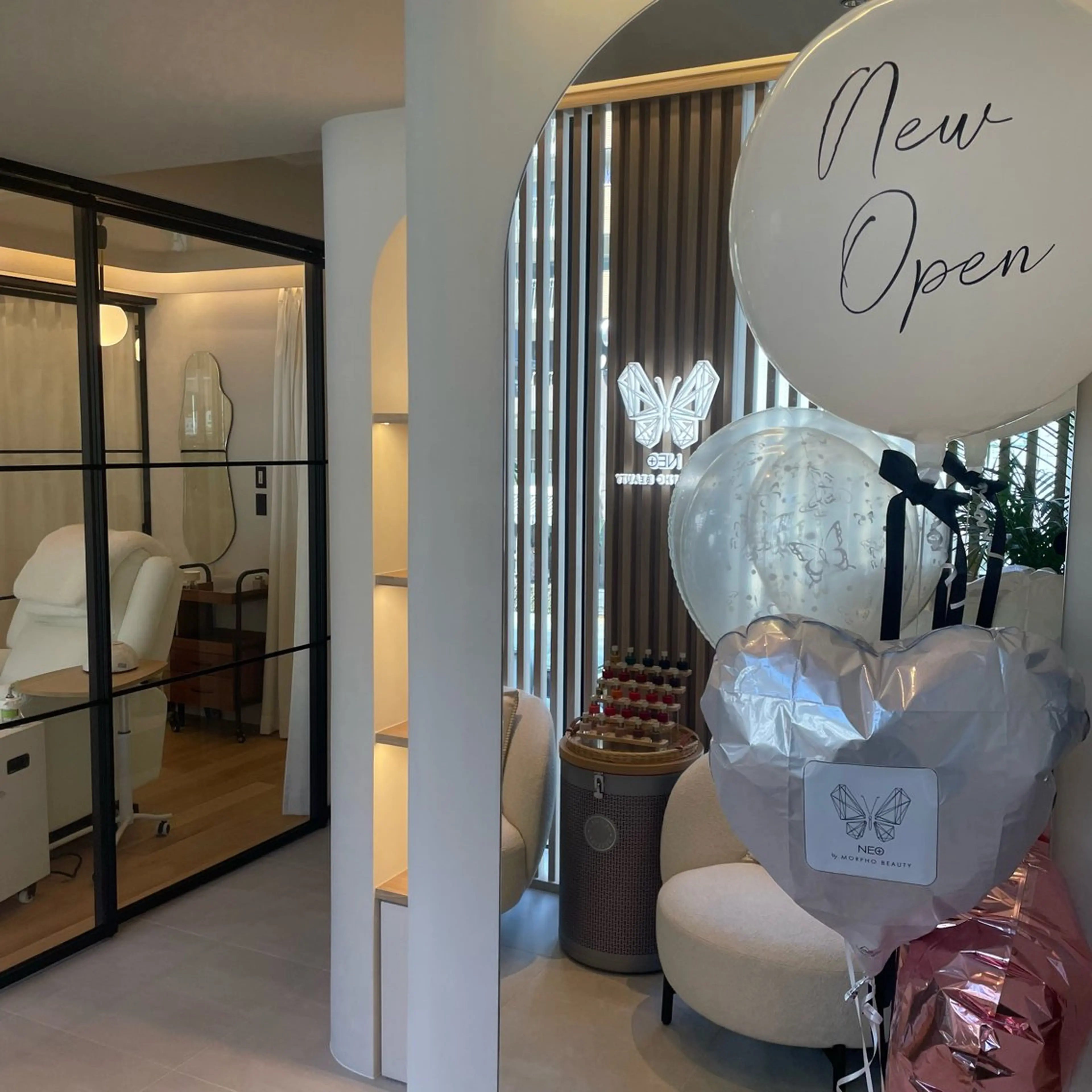 ネイル NEObyMORPHOBEAUTY所属・NEO Morpho beautyのマツエク・マツパデザイン