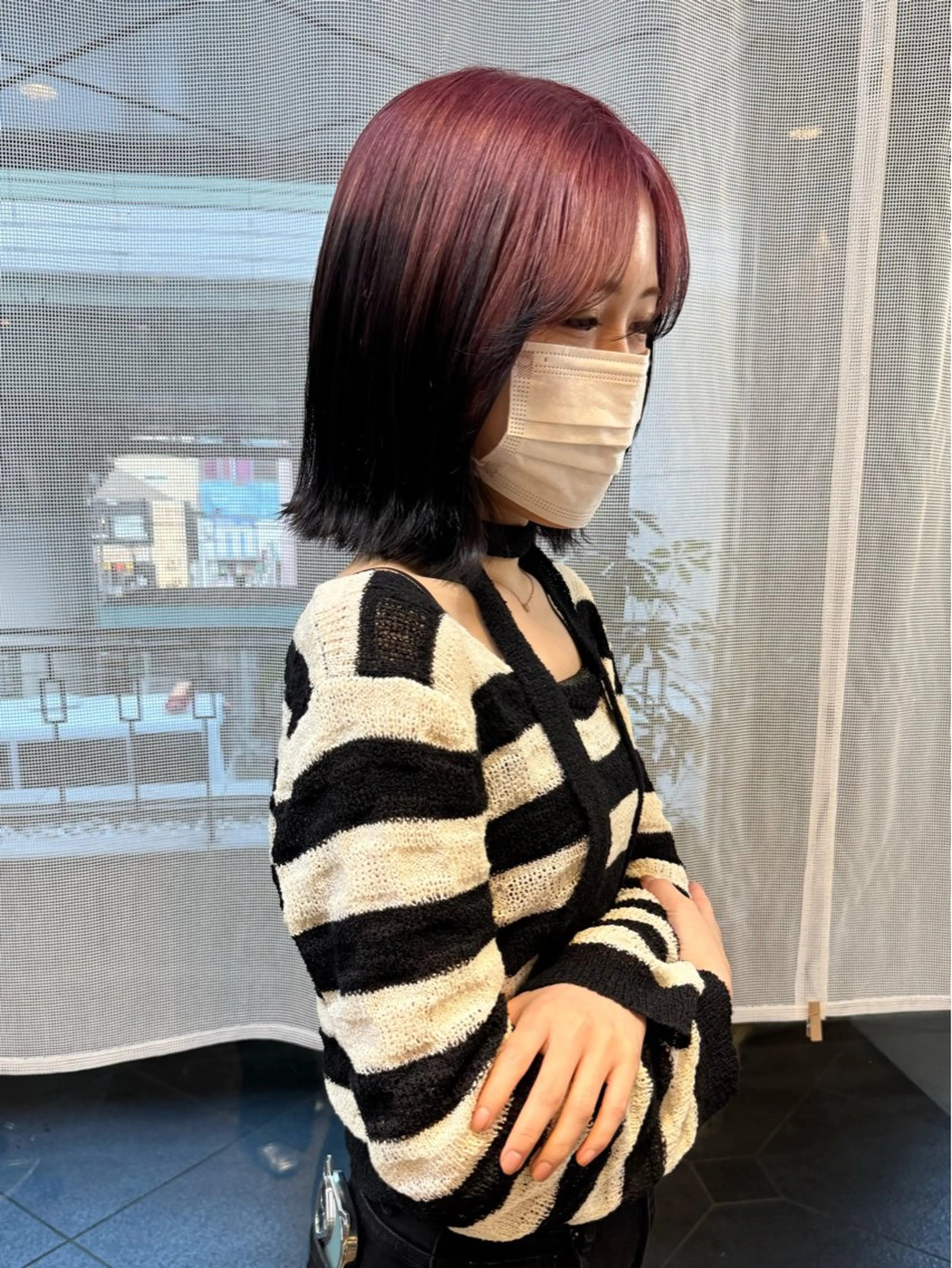 カラー 黒髪 ピンクカラー ヘアカラー lot Karen / 心斎橋のヘアスタイル