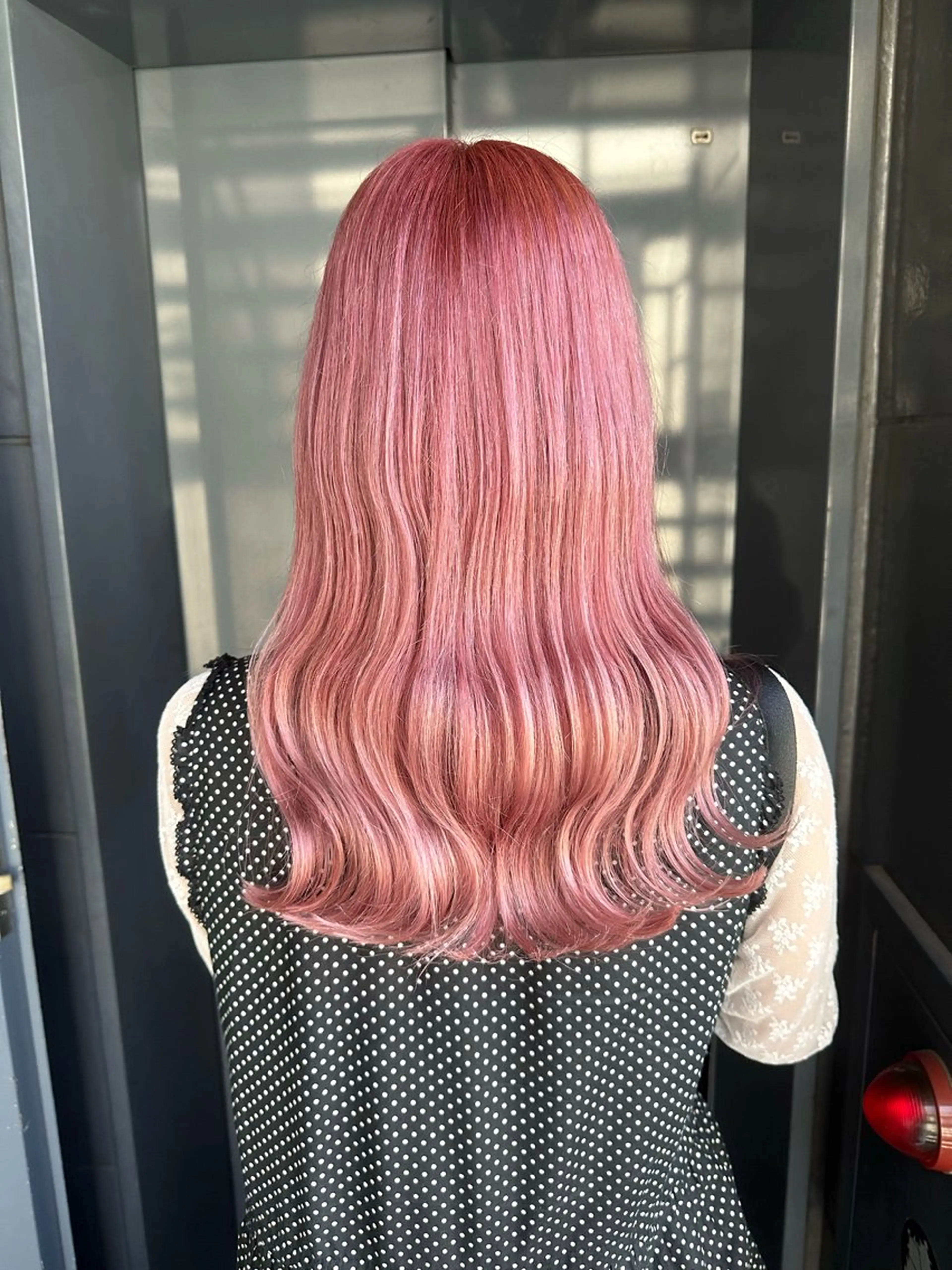 セミロング カラー ヘアカラー ブリーチ毛対応酸性 ストレート🌈サキのヘアスタイル