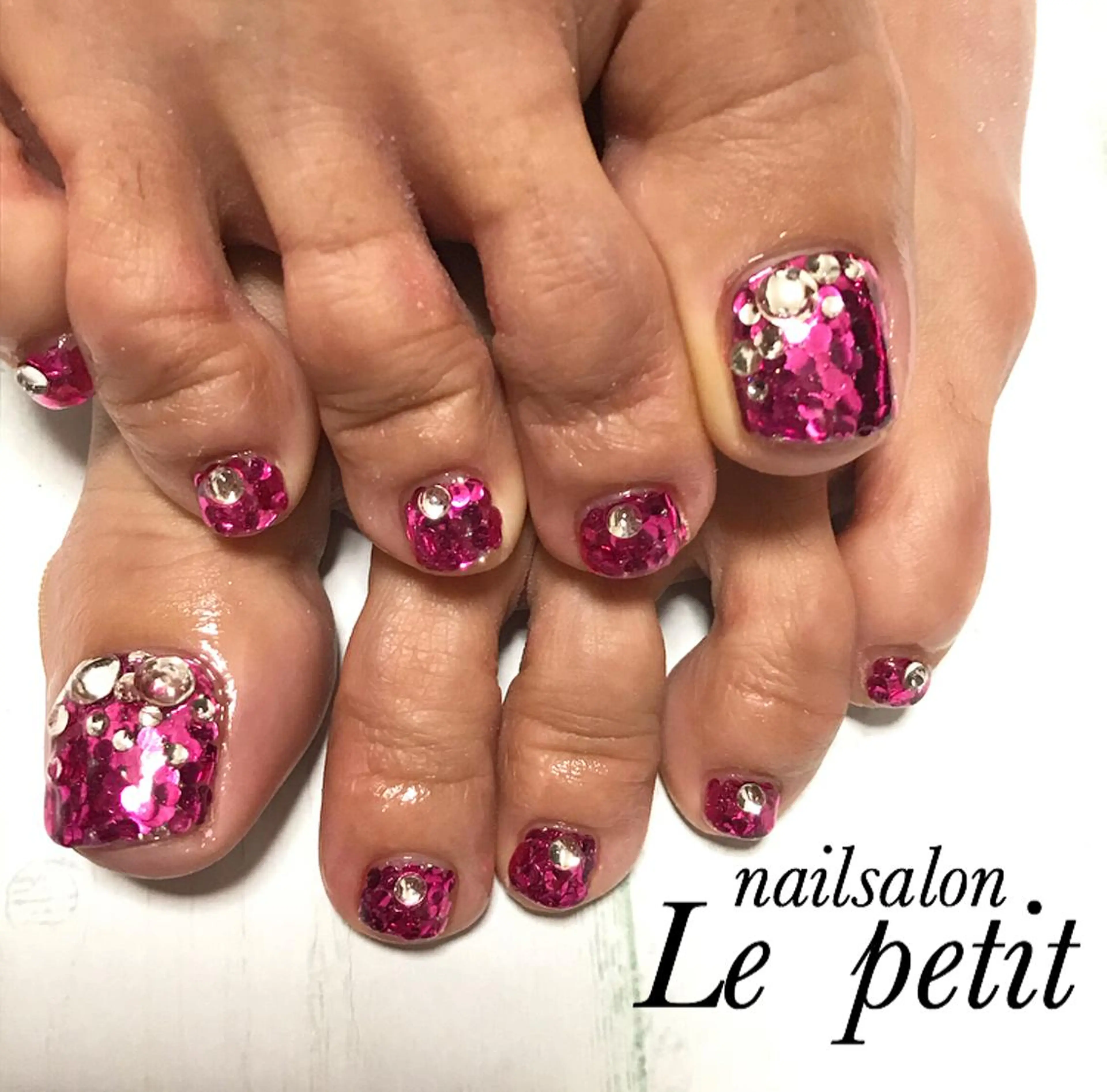 ネイル 石野 広佳のネイルデザイン