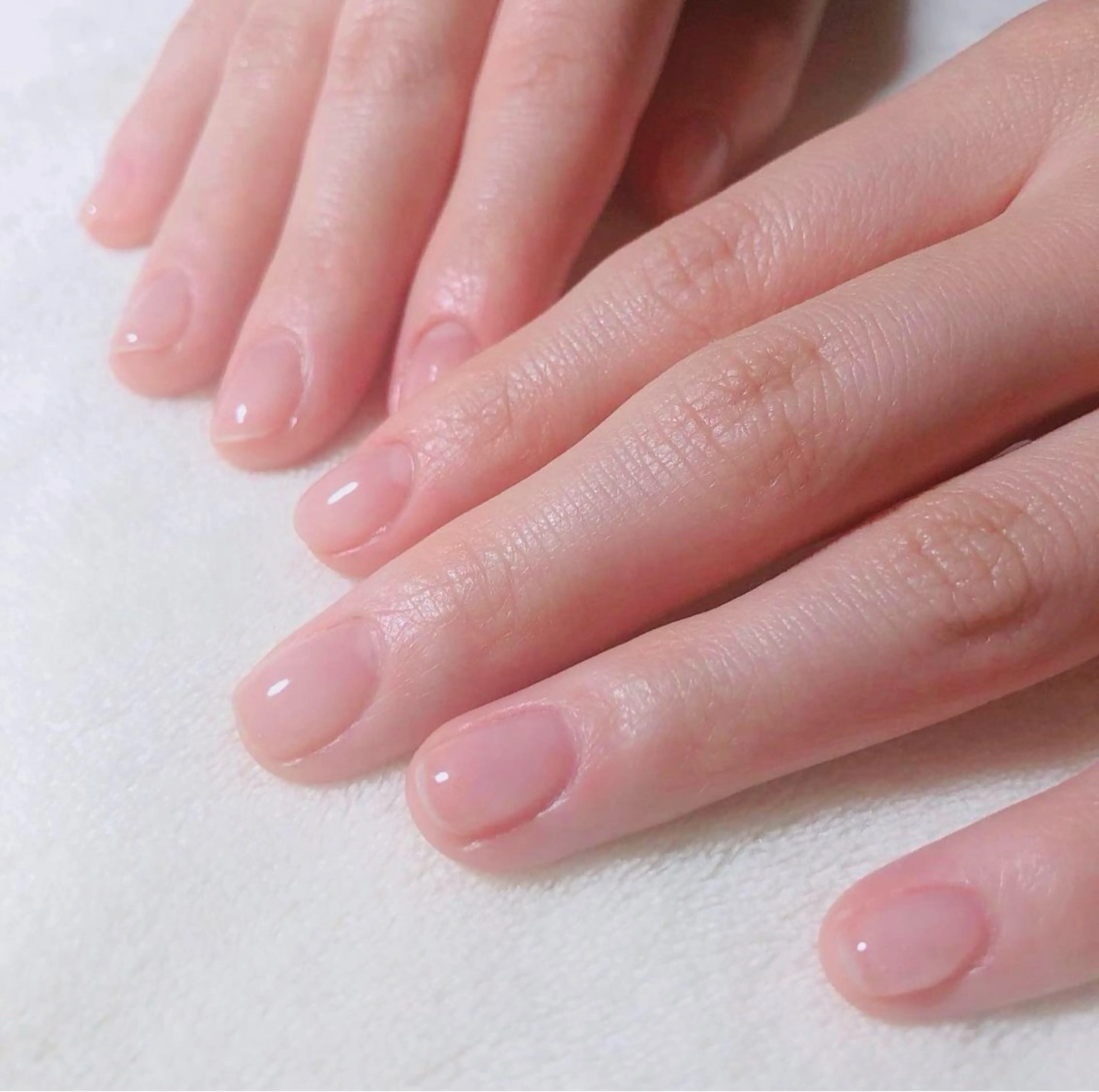 【minimo限定価格🫧】自爪を綺麗に見せる♪クリアジェル仕上げ〔オフなし〕パラジェル使用の写真