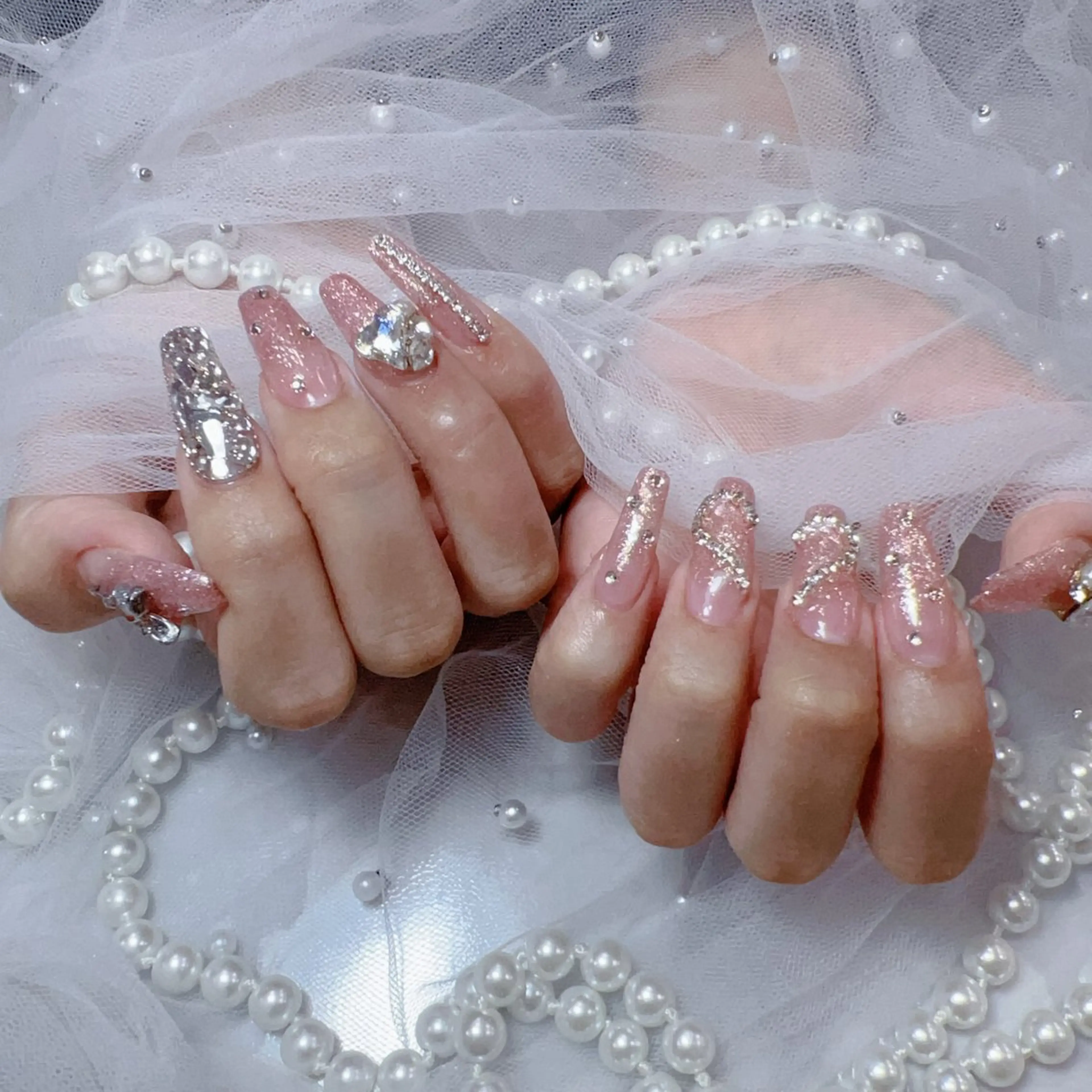 ネイル アートネイル フラッシュネイル フレンチネイル ジェルネイル ガラスフレンチ ハンドネイル You&Me Yukiのネイルデザイン