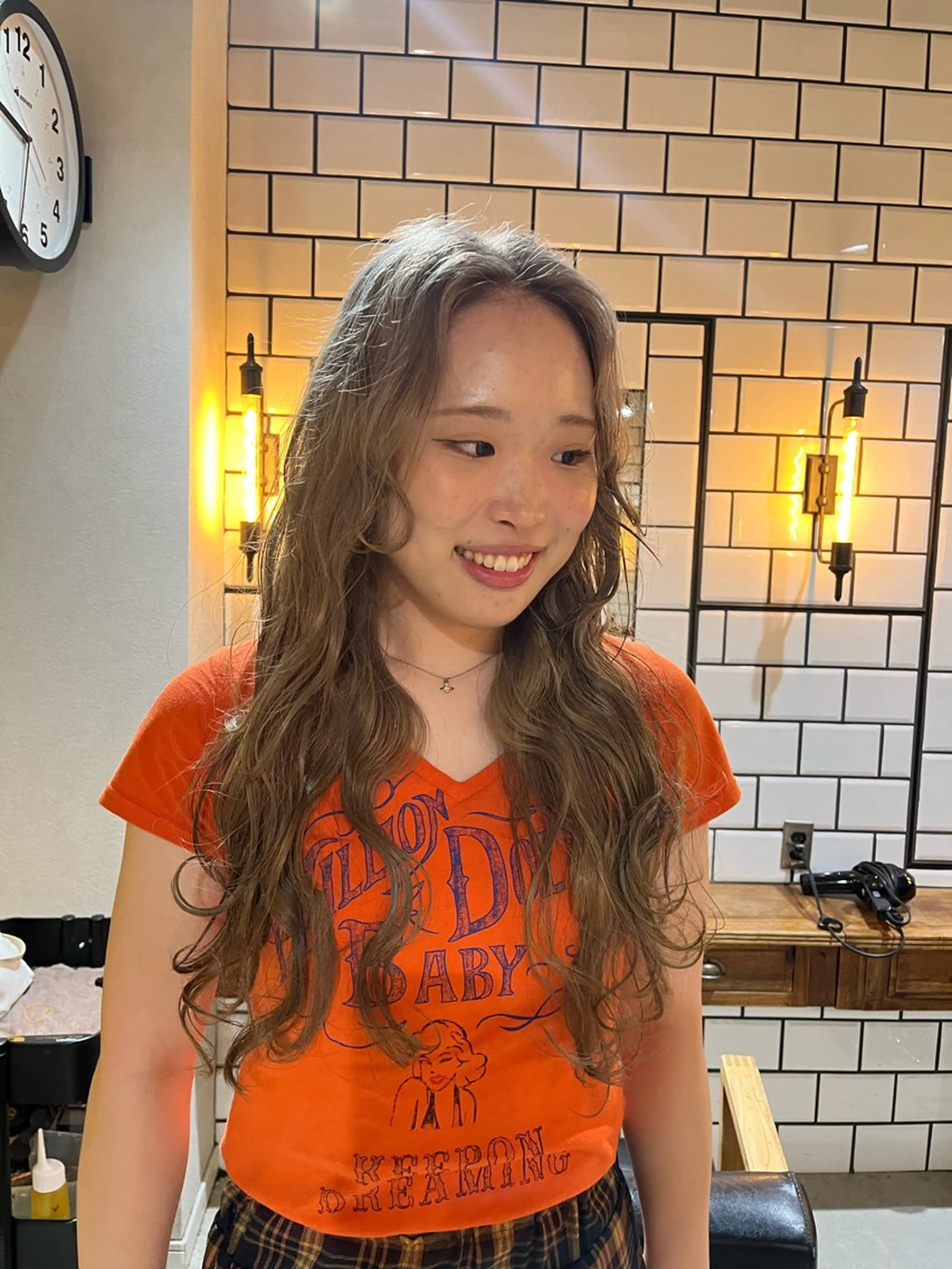 ロング レイヤーカット the OSCAR所属・韓国ヘアスタイリスト Harukaのヘアスタイル