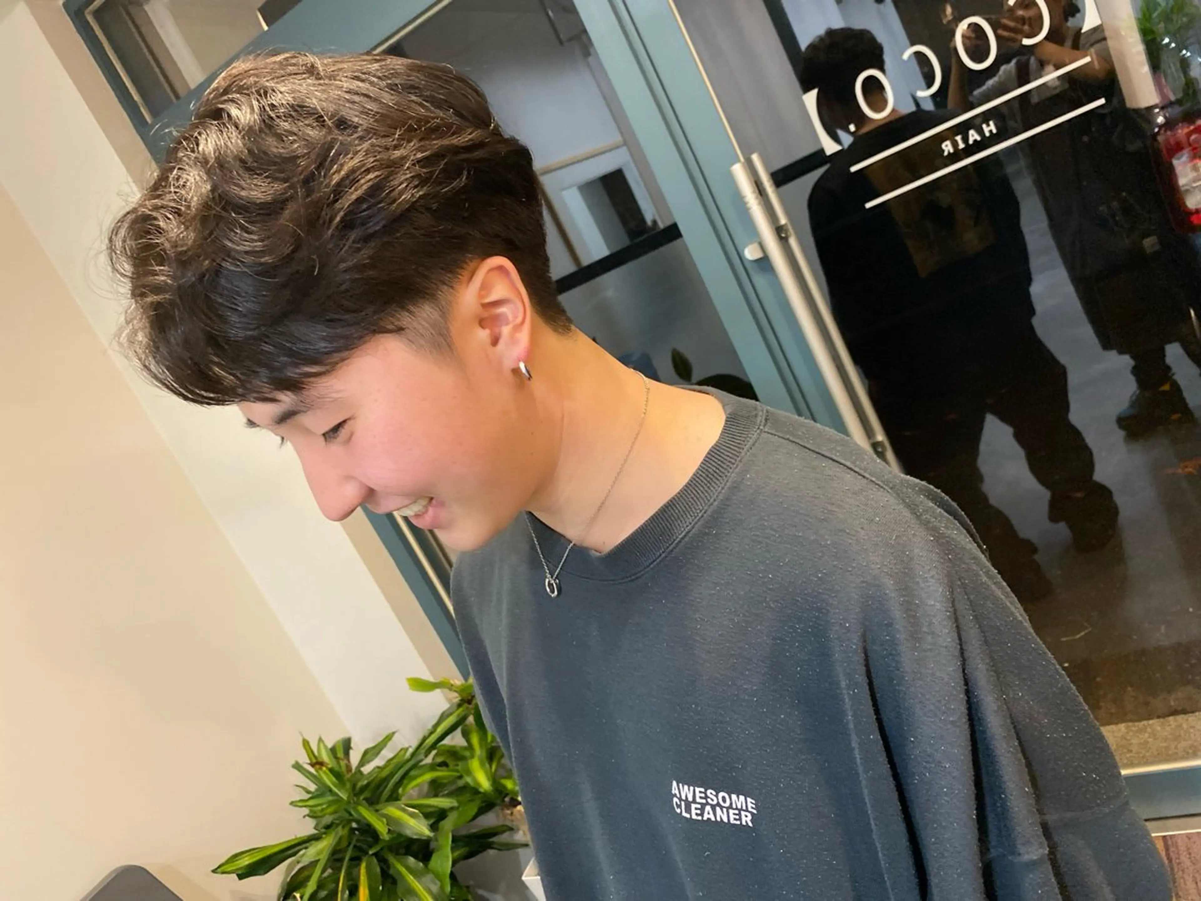 ショート パーマ メンズ 【coco.】hair所属・カジカワサキ/髪質 改善/クロスパーマのヘアスタイル