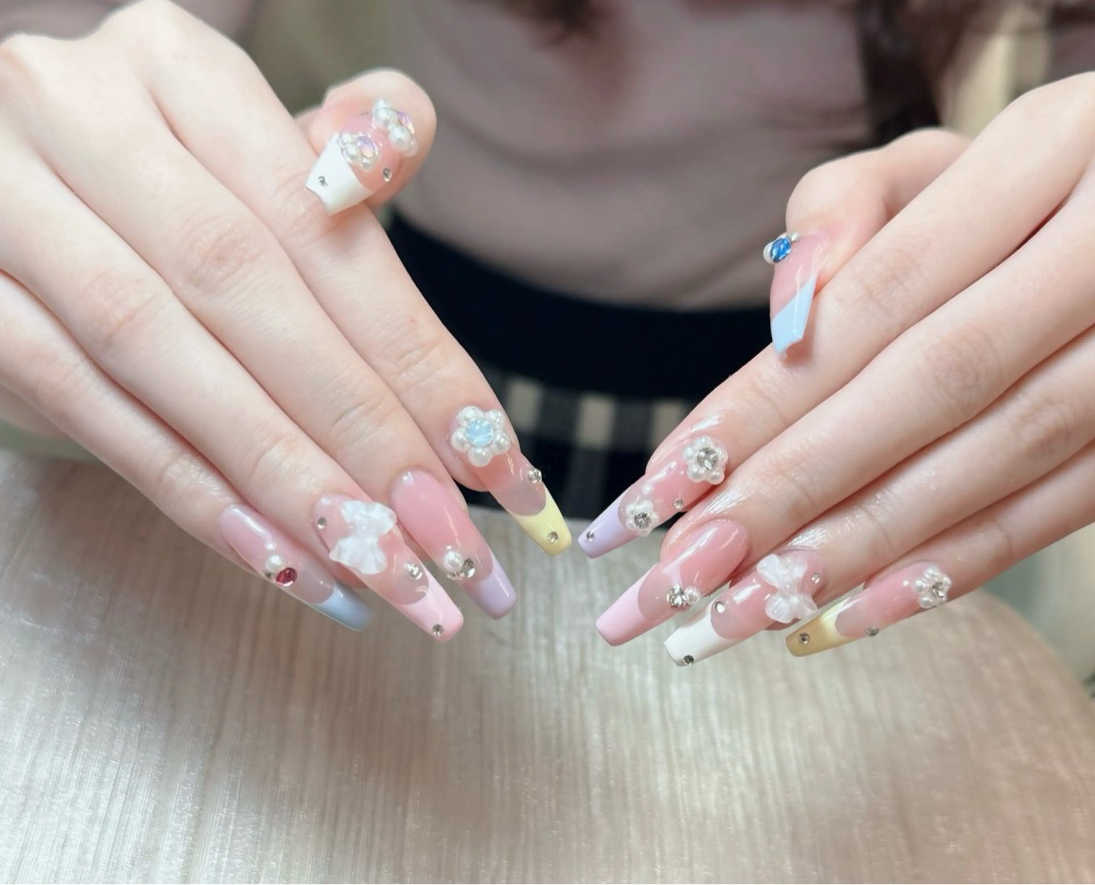ネイル アートネイル フレンチネイル ジェルネイル 韓国ネイル マグネットネイル ハンドネイル Lenie Nail Okuboのネイルデザイン