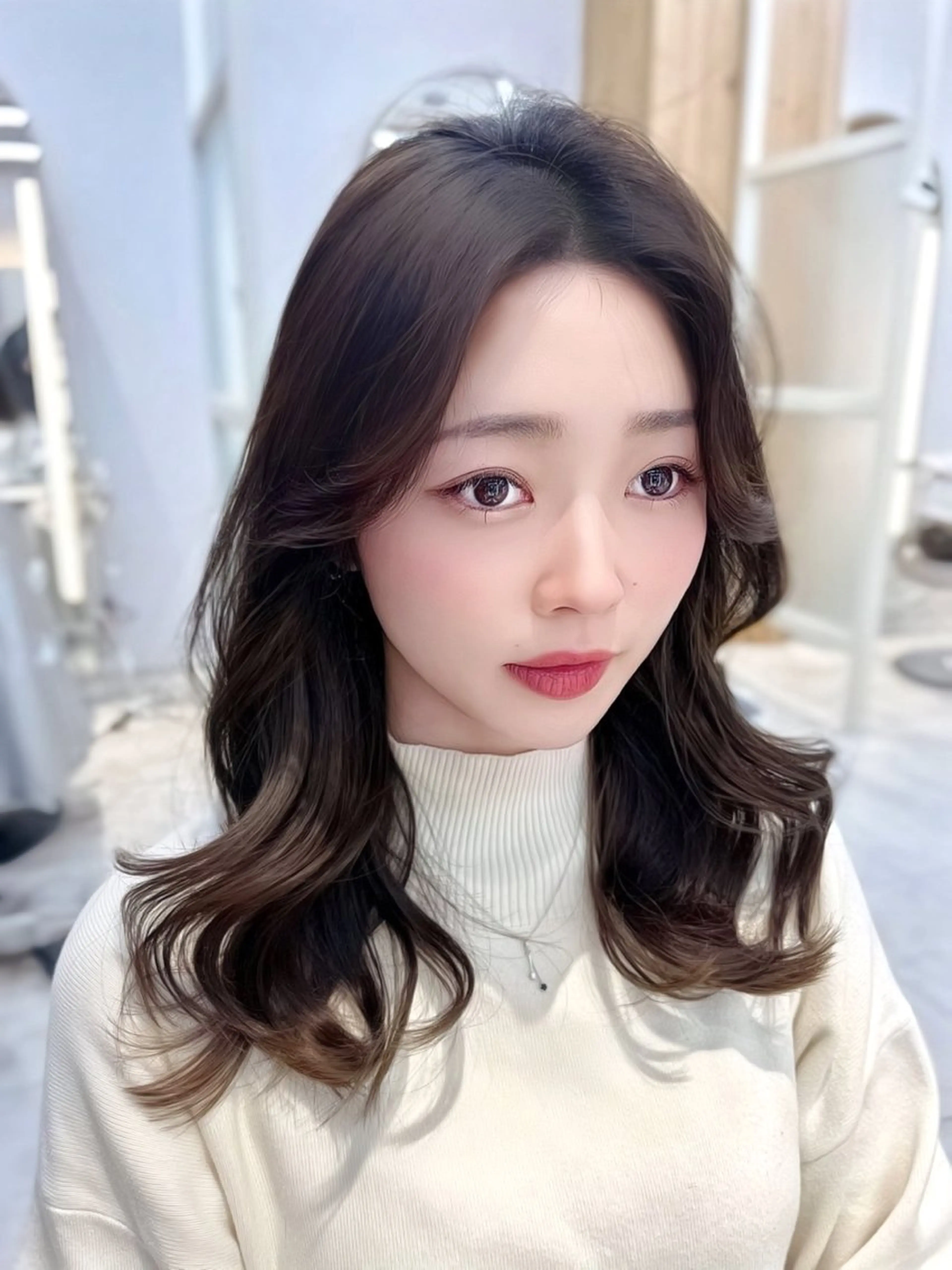 ロング カット ヘアカラー トリートメント レイヤーカット/ 顔まわり/アオイのヘアスタイル