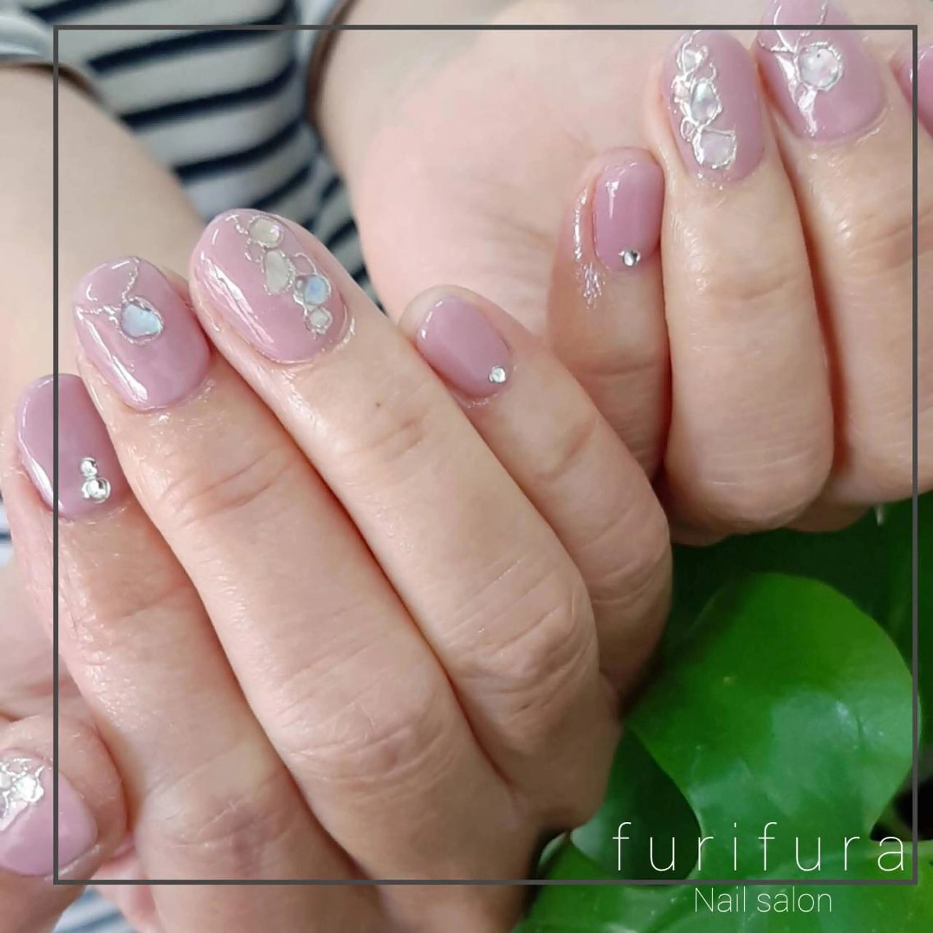 ネイル ｆｕｒｉｆｕｒａ所属・f u r i f u r aのマツエク・マツパデザイン