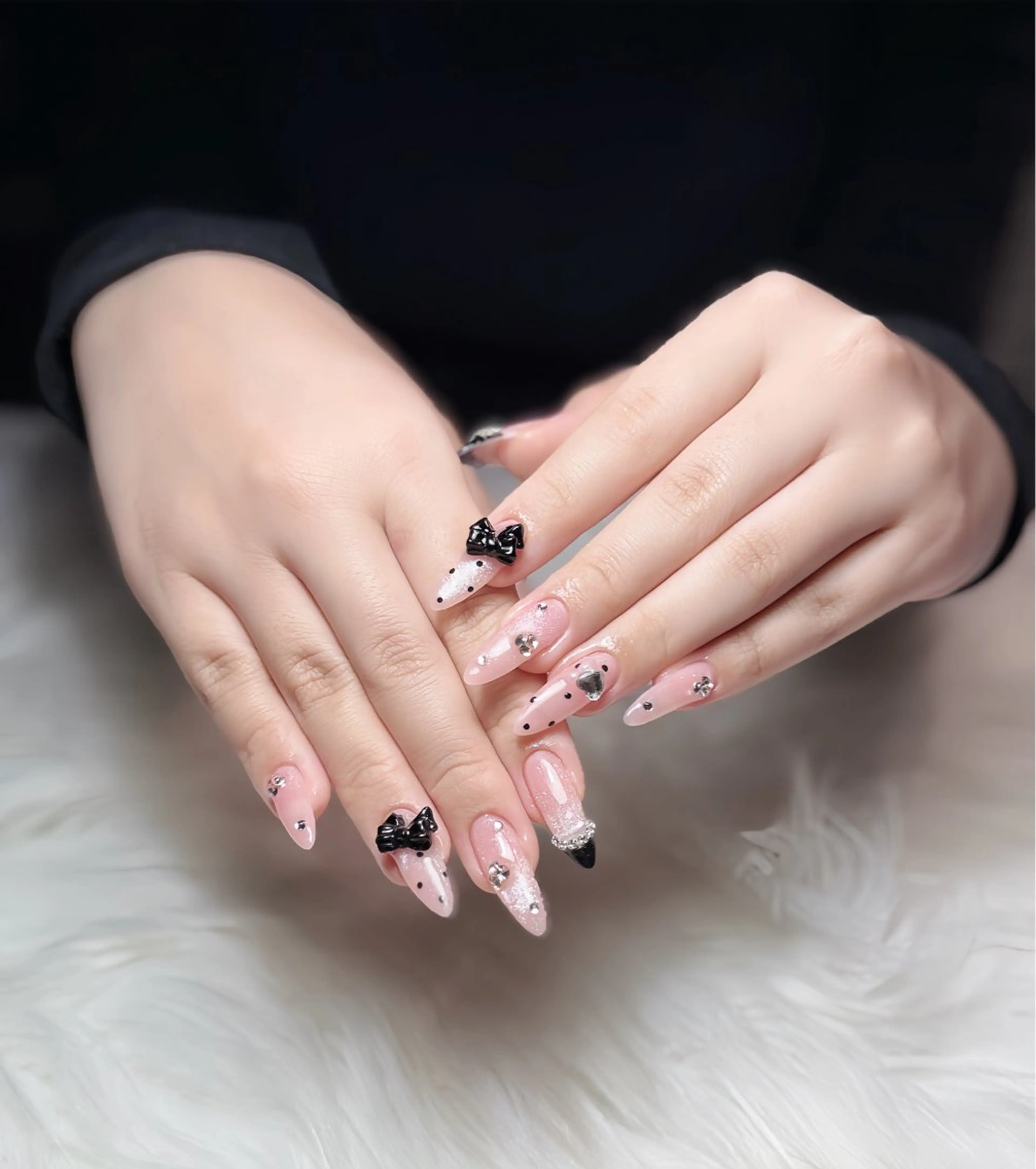 ネイル オーロラネイル チークネイル フットネイル フレンチネイル ジェルネイル ハンドネイル Nichi Nails❤️のネイルデザイン
