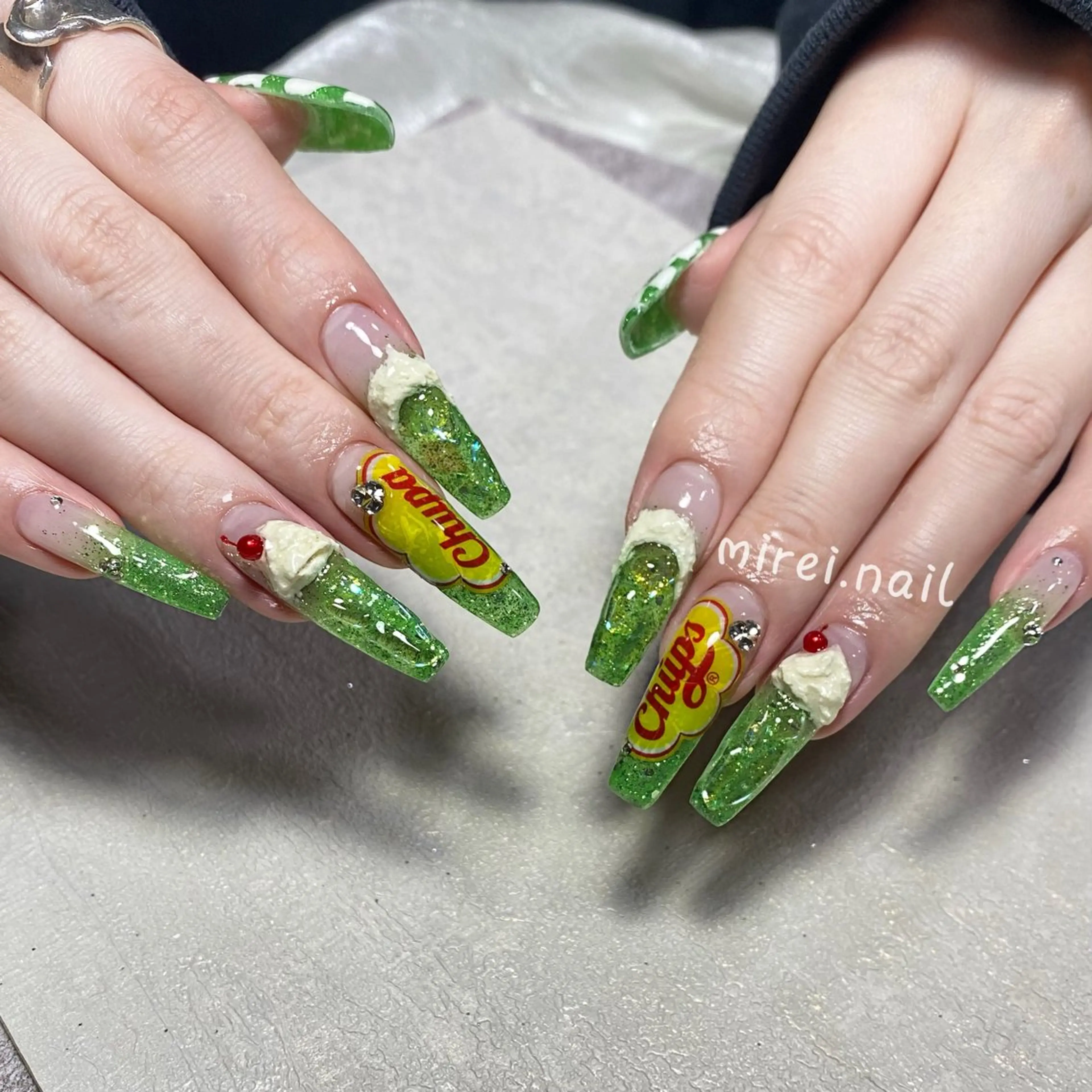 ネイル mirei‘nail所属・jade.vase ミレイのネイルデザイン