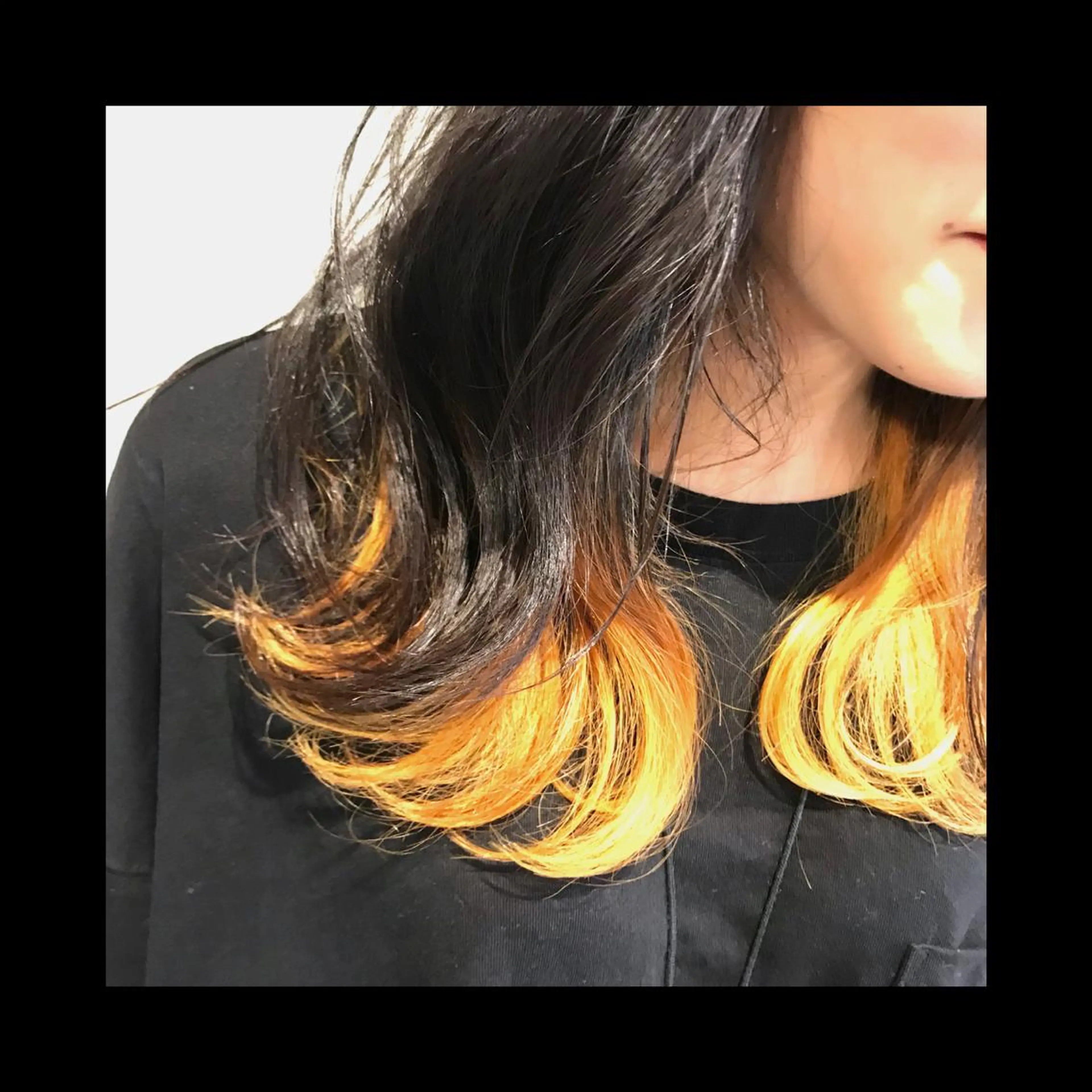 ミディアム ヘアカラー 及川シゲル 髪質改善講師のヘアスタイル