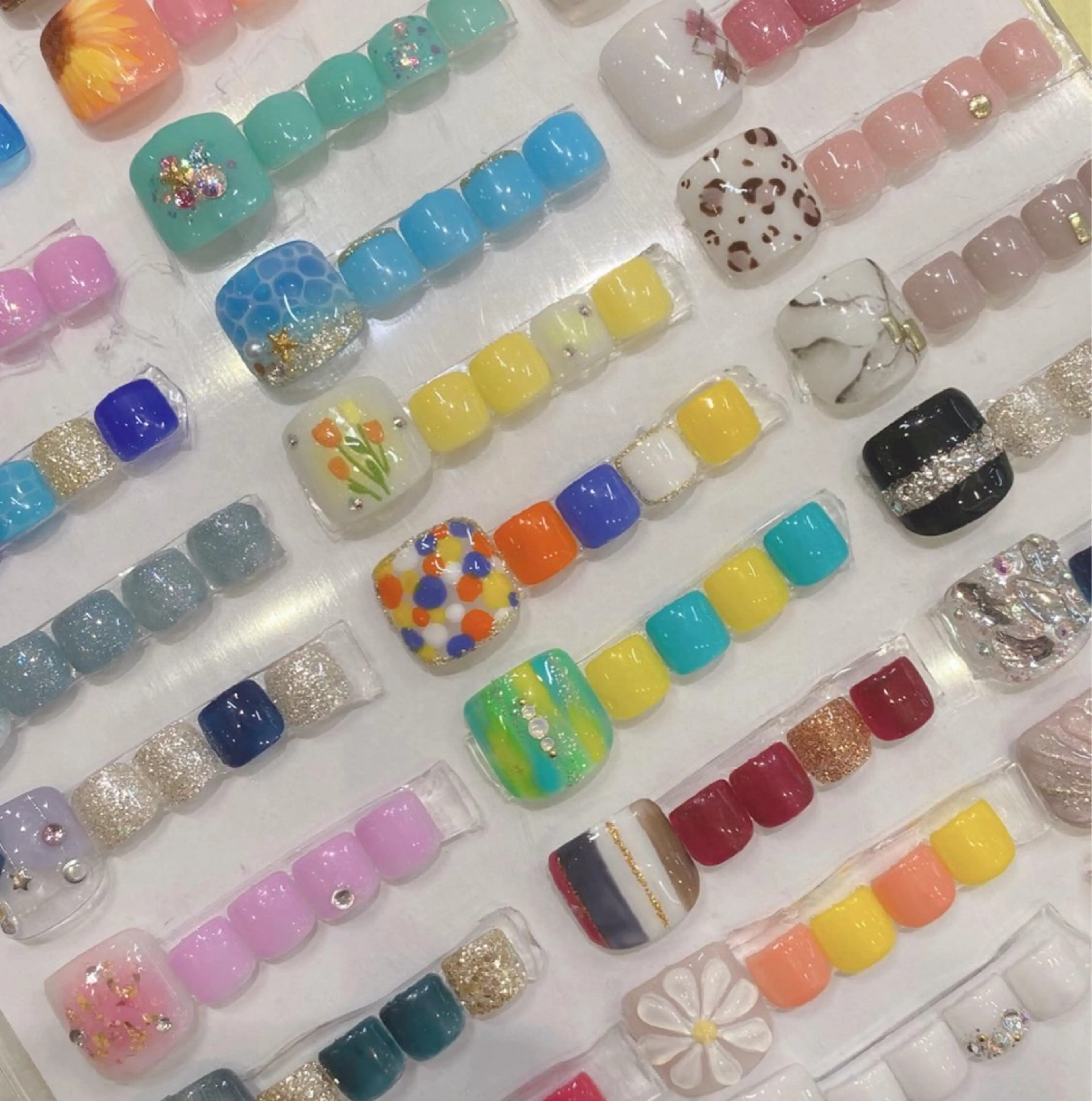 ネイル フットネイル VANNAILSALON 海老名店所属・VANNAIL 海老名店のネイルデザイン