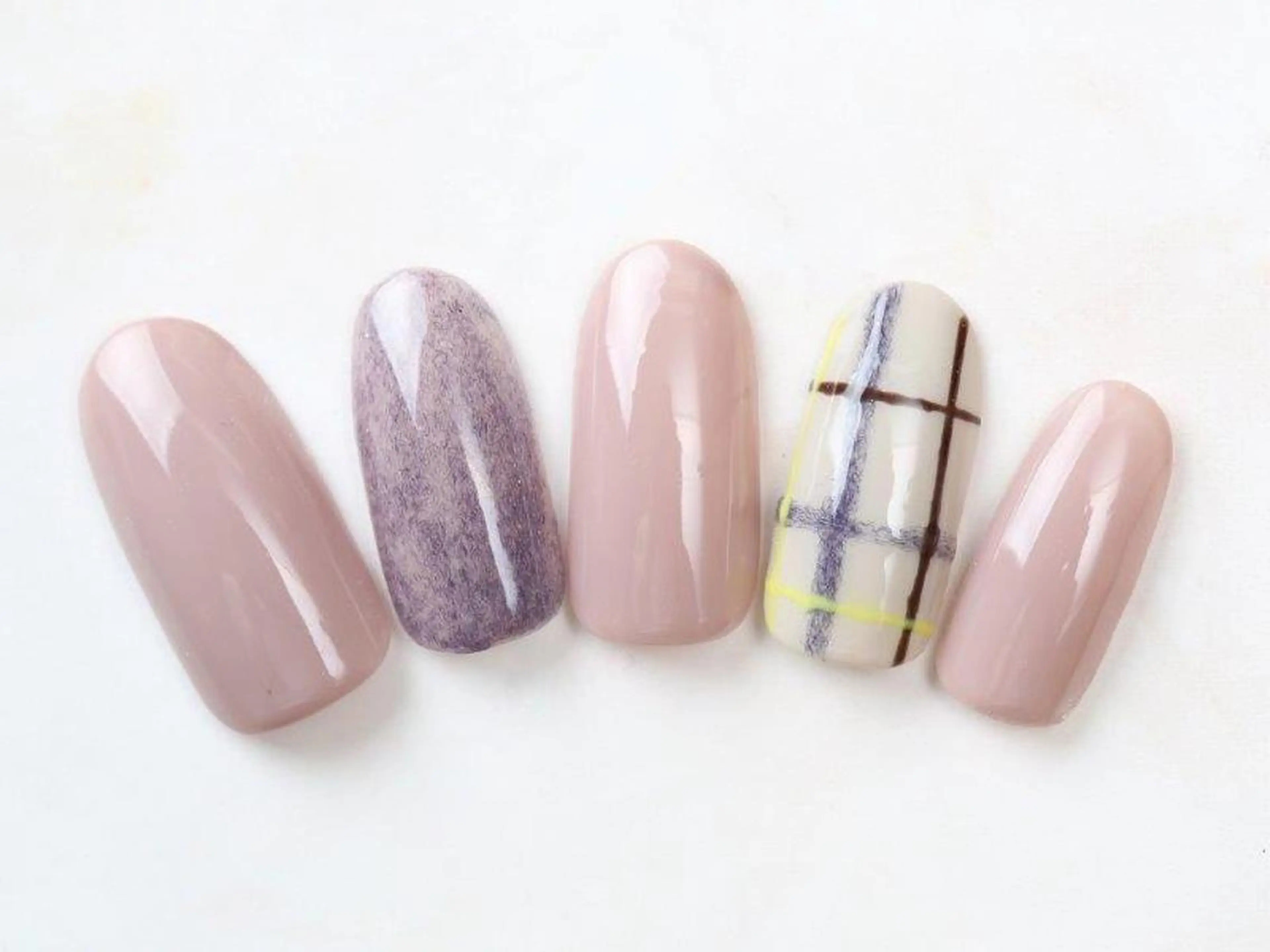 ネイル アートネイル シンプルネイル Nail Eyeのネイルデザイン