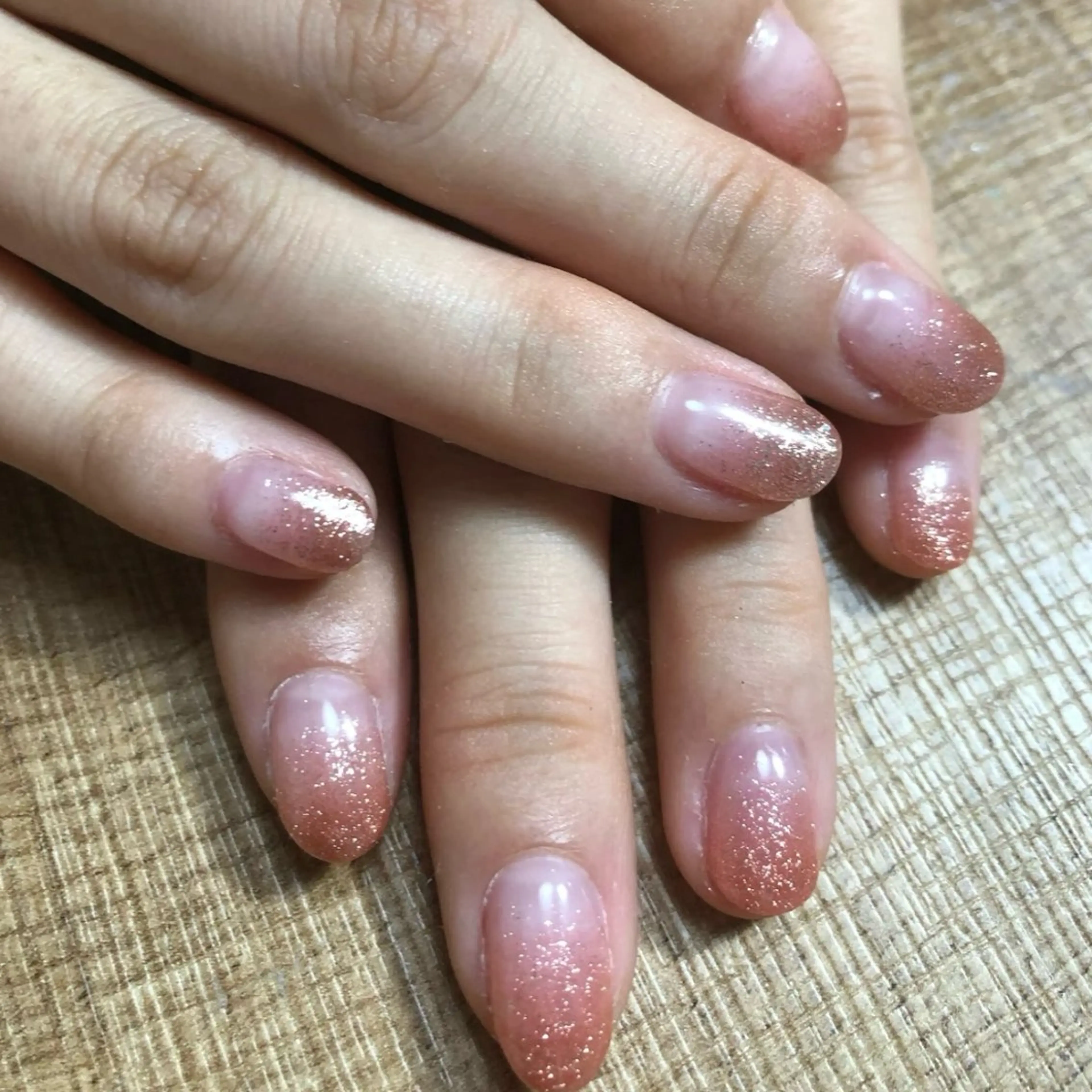 【ハンド】ラメグラ🩵2色使用可能🩵の写真