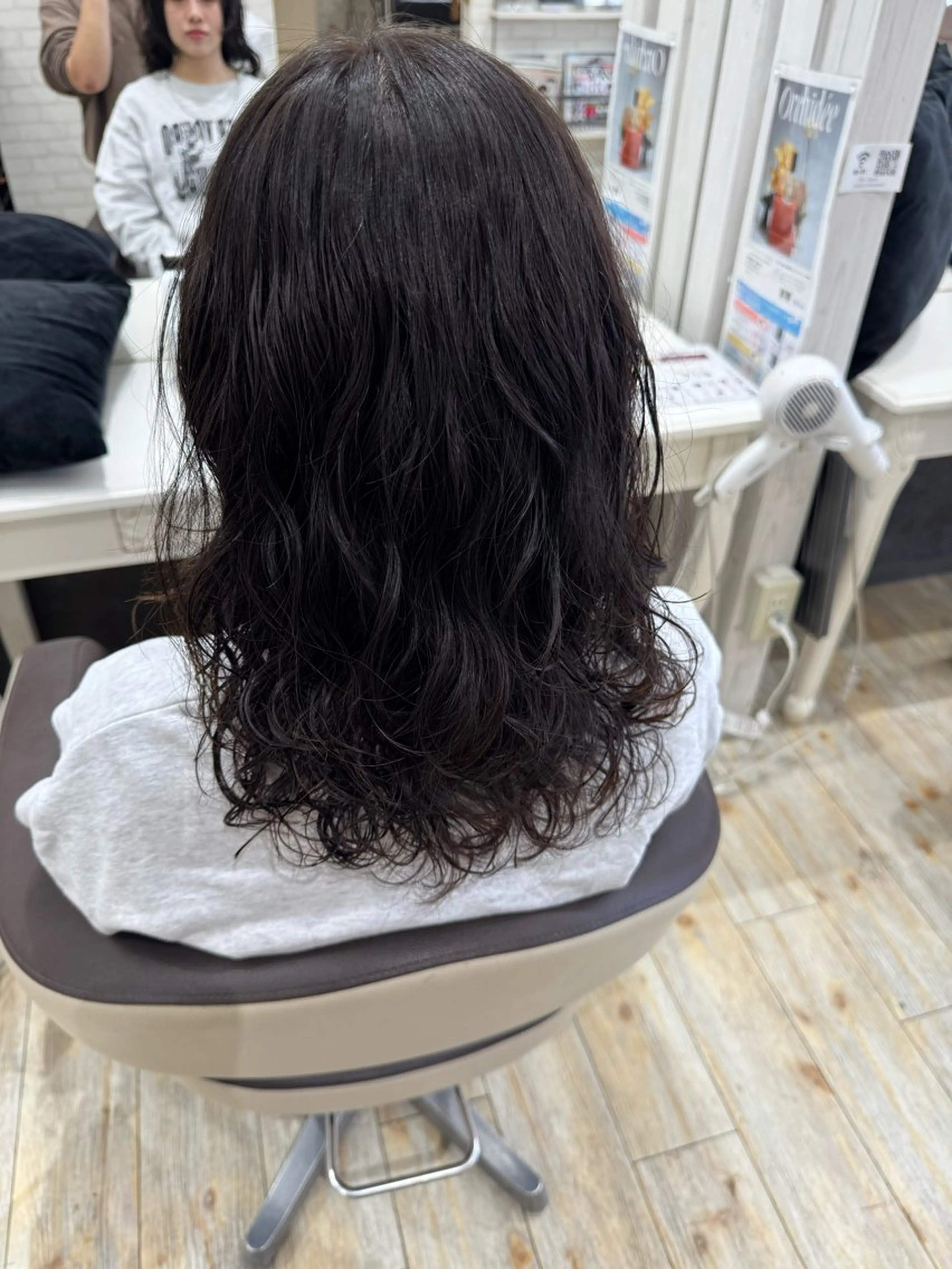 セミロング 平井 沙希のヘアスタイル