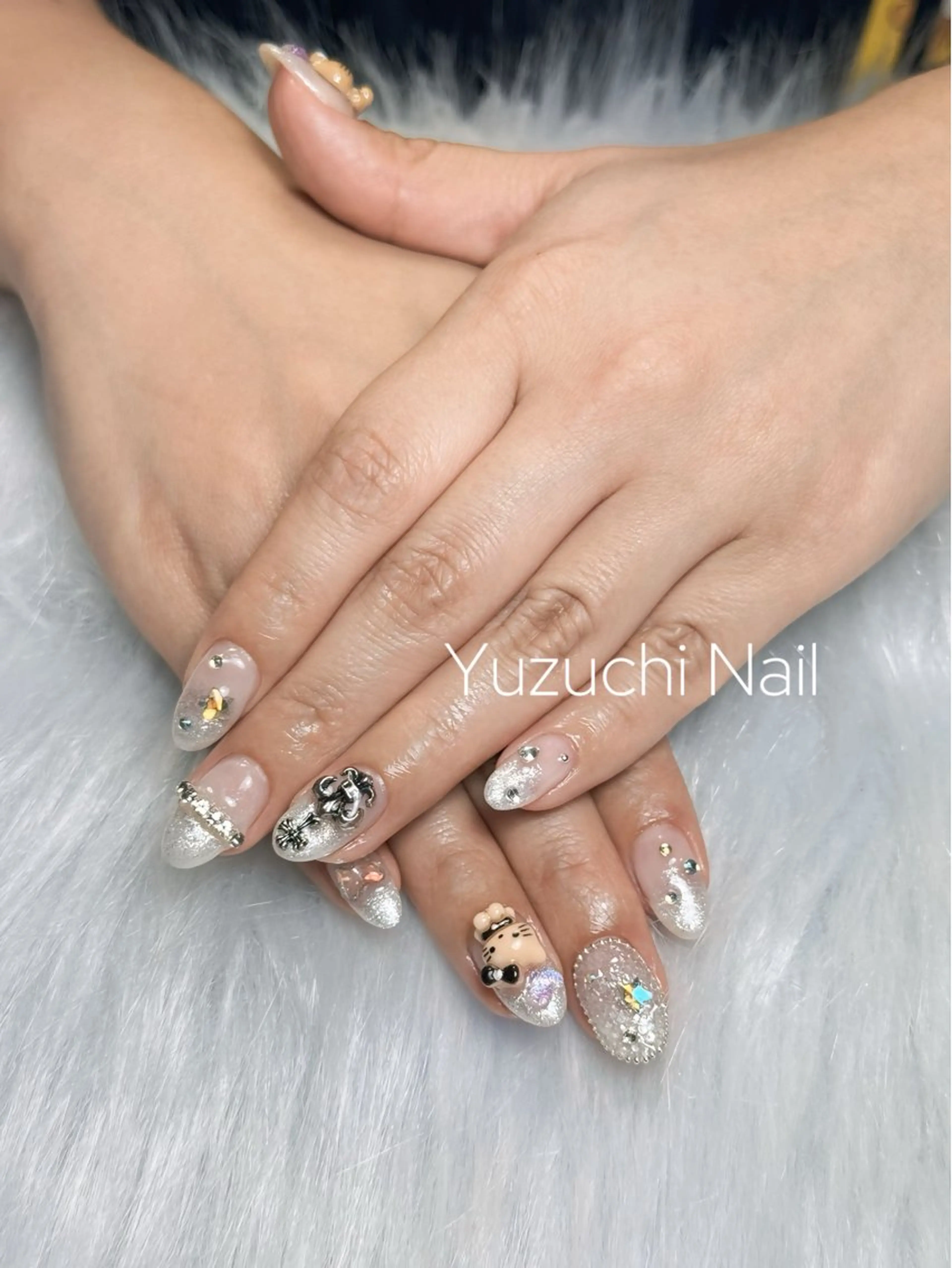 ネイル フットネイル 夏ネイル ワンホンネイル ハンドネイル ハンドケア Yuzuchi Nailのネイルデザイン