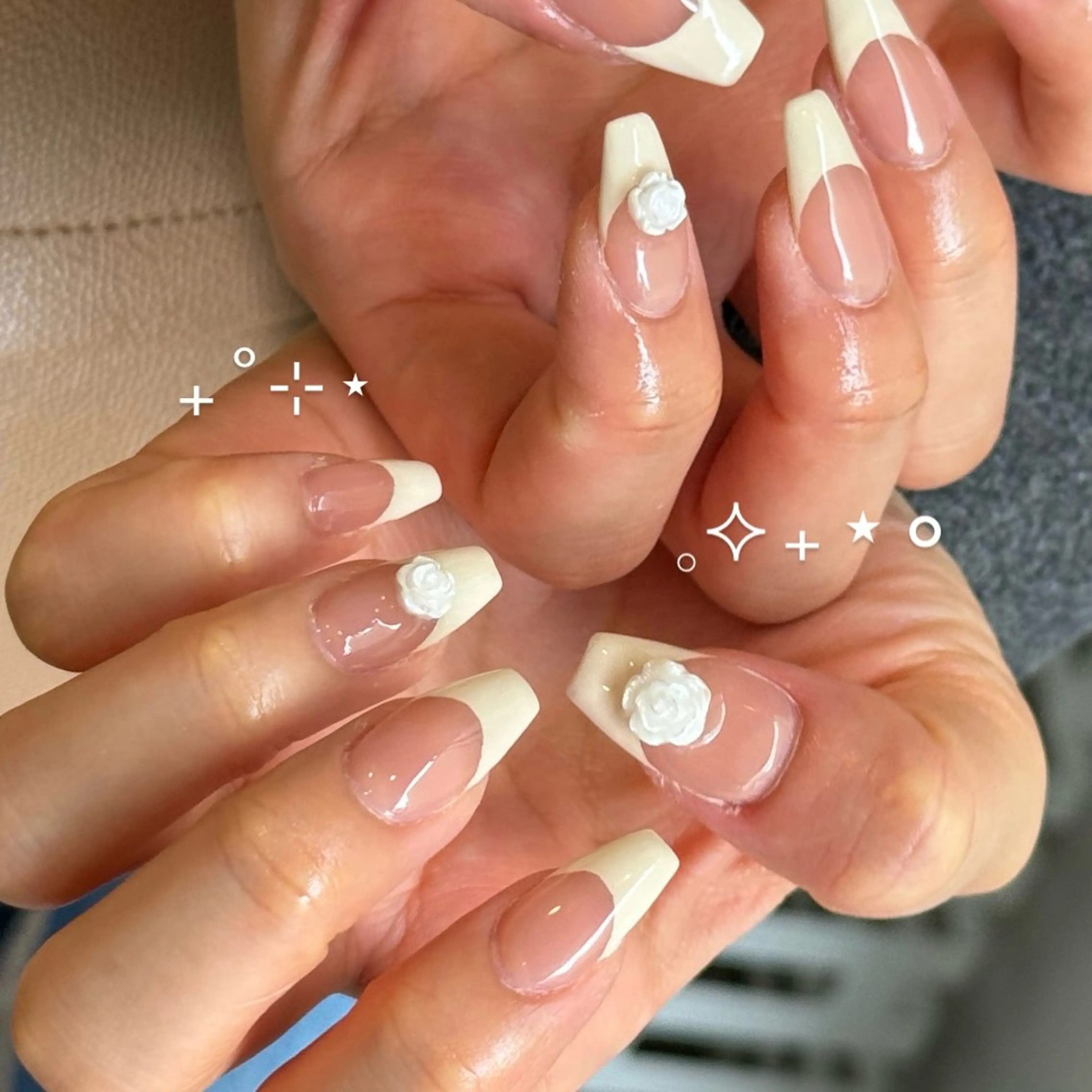 ネイル フレンチネイル ハンドネイル WOLTOKYO渋谷 yunaのネイルデザイン