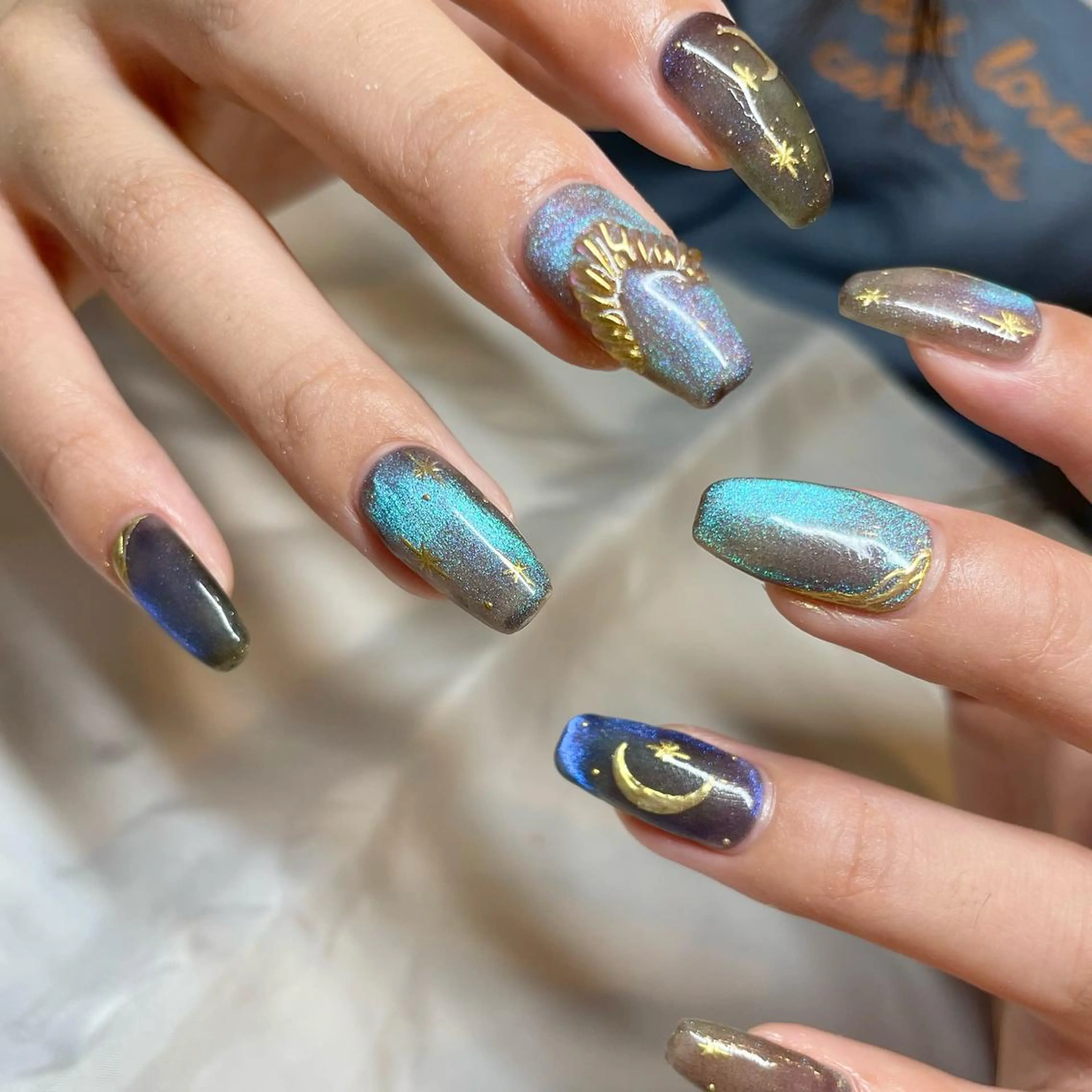 ロング カラー パーマ ヘアアレンジ メンズ キッズ ネイル マツエク・マツパ アイブロウ マグネットネイル ハンドネイル ハンドケア nail&eye Aoのマツエク・マツパデザイン