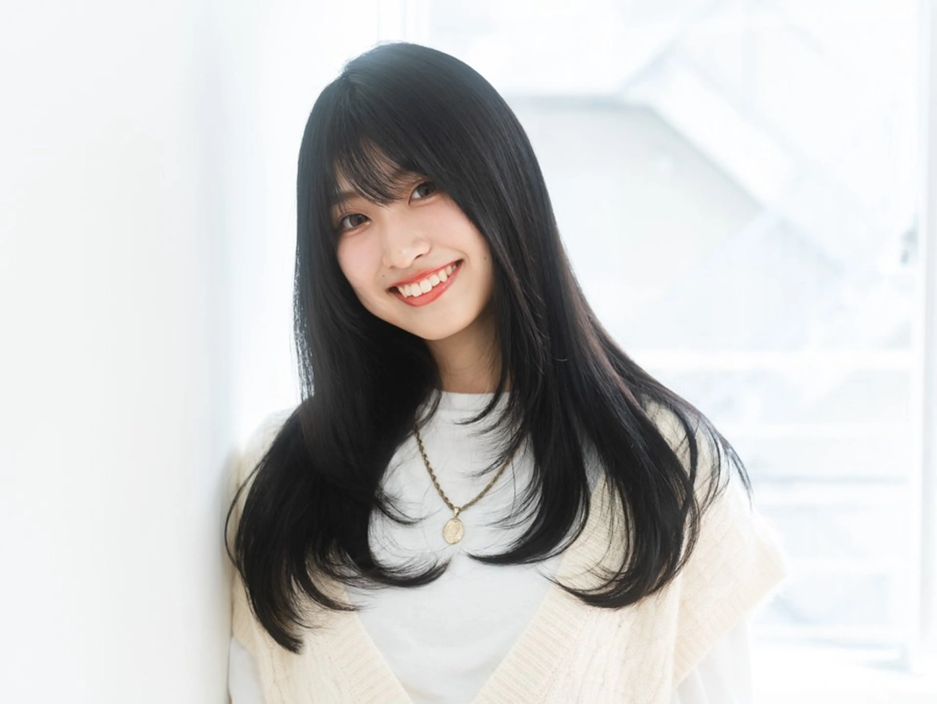 ロング カラー 韓国風ヘア 似合わせカット 小顔カット 武田涼レイヤーカット 髪質改善×縮毛矯正のヘアスタイル