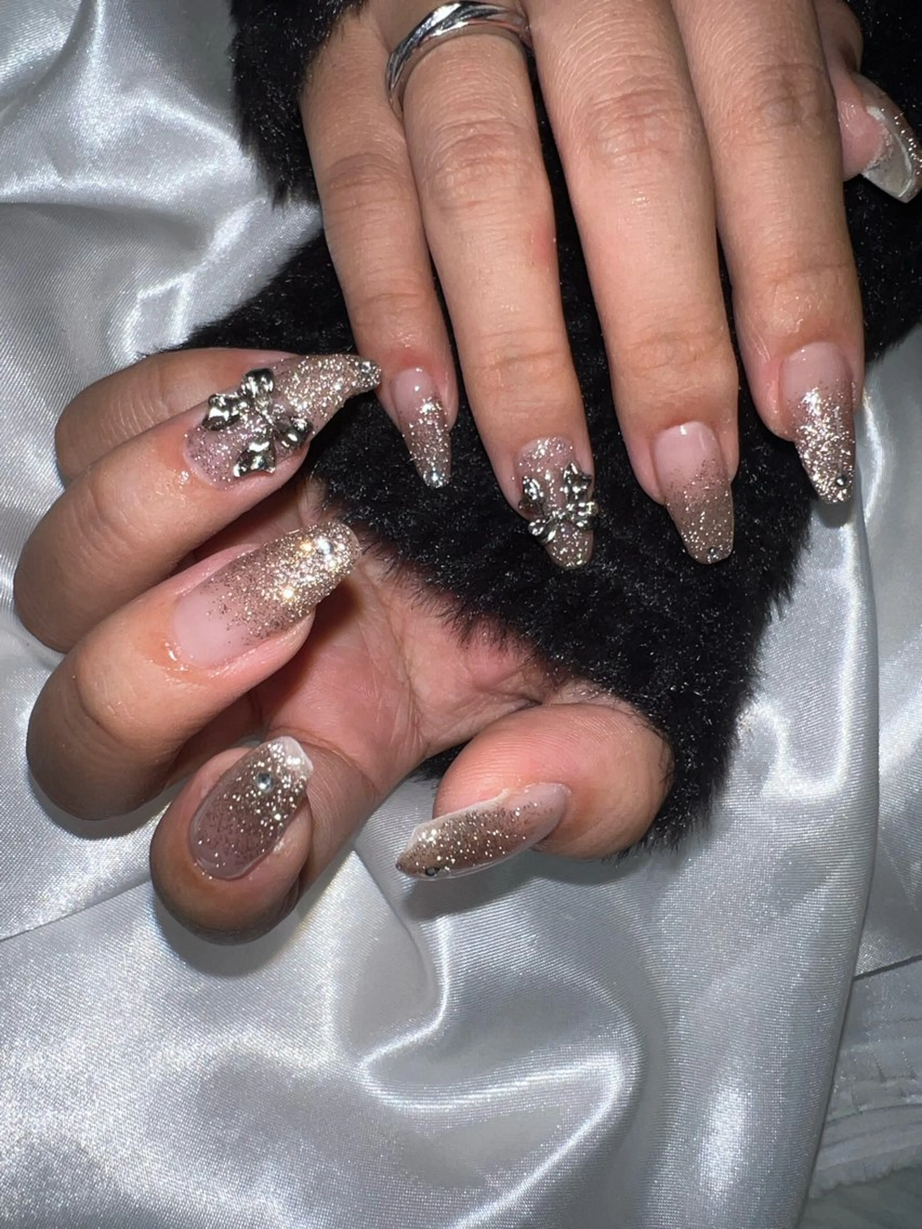 ネイル フラッシュネイル Ruana Nailのネイルデザイン