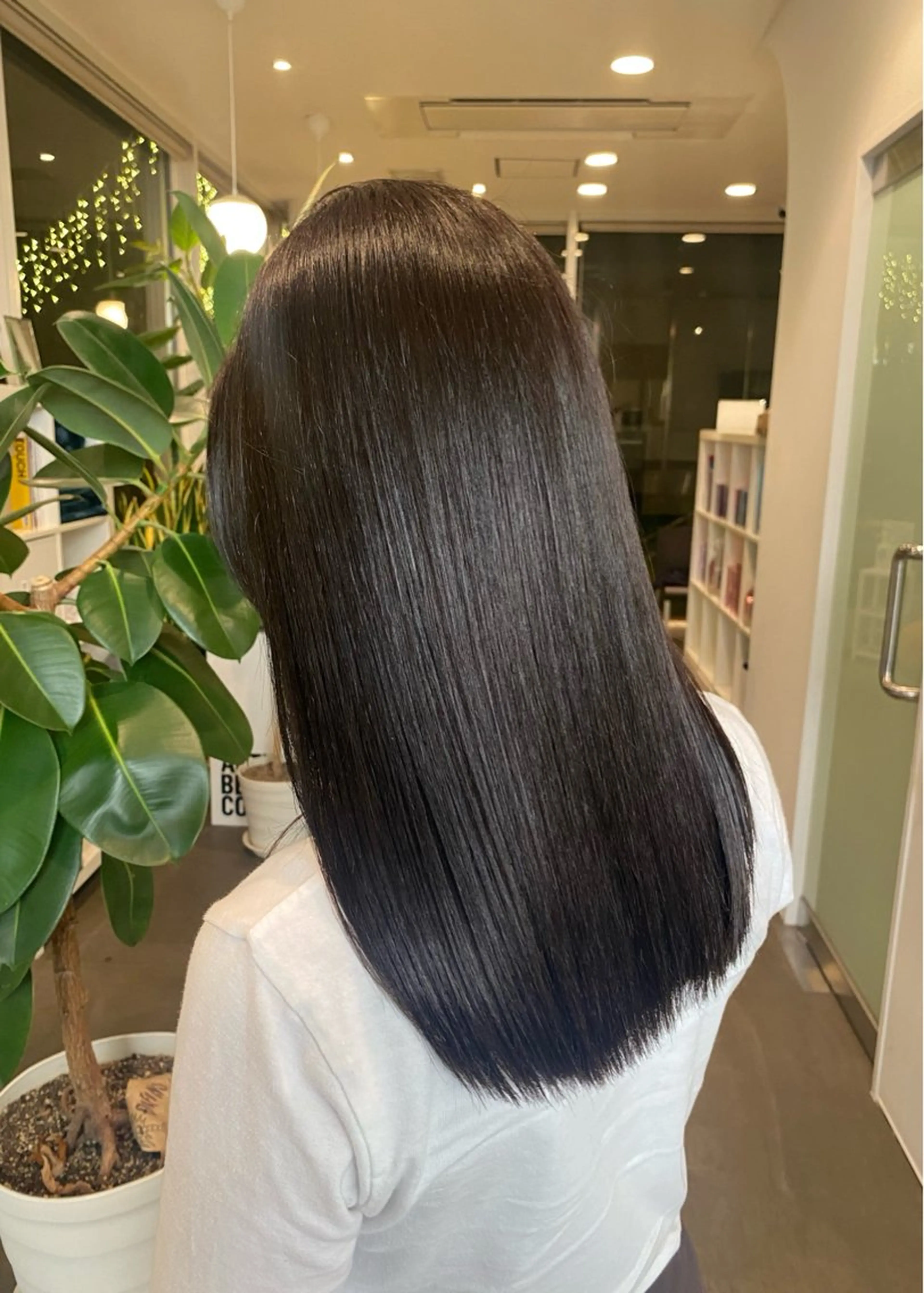 セミロング カラー ヘアアレンジ ヘアカラー ヘアセット DIFINOaoyama所属・🎧ayaka/ボブ /透明感カラー🩵のヘアスタイル